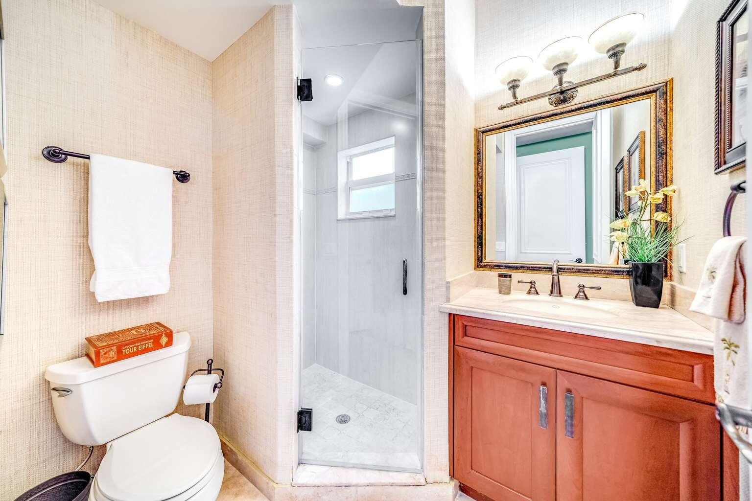 512 NE 12th, Fort Lauderdale FL 33301