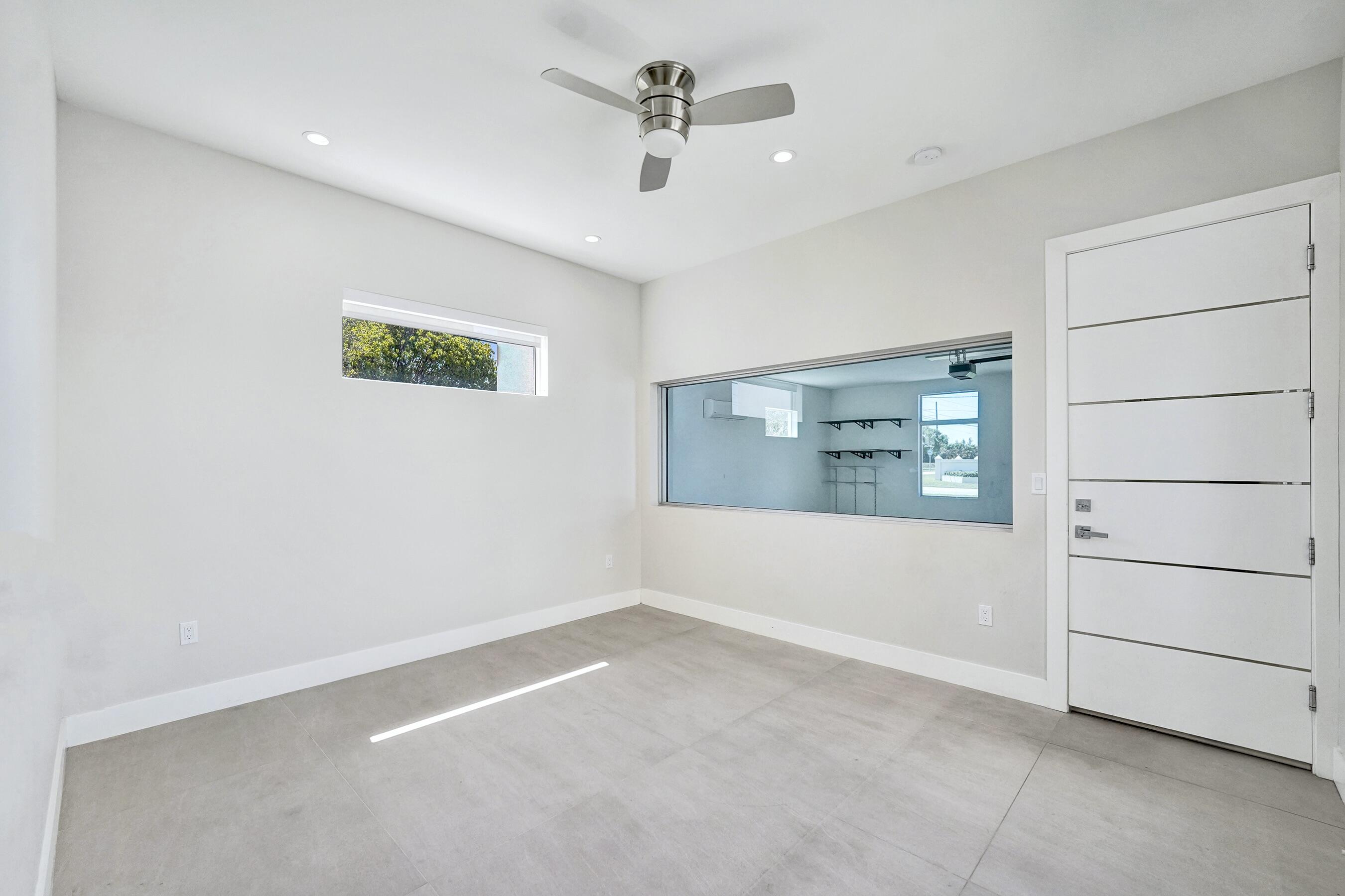 11201 SW 3rd, Plantation FL 33325