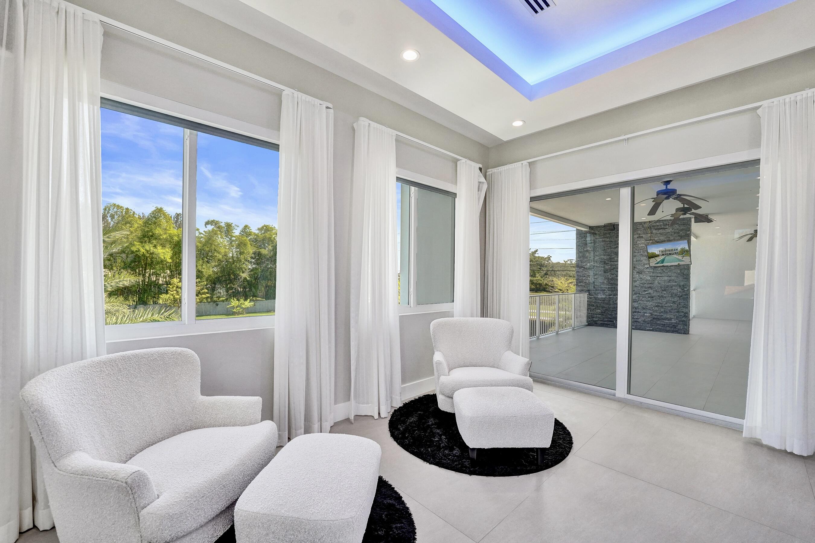 11201 SW 3rd, Plantation FL 33325