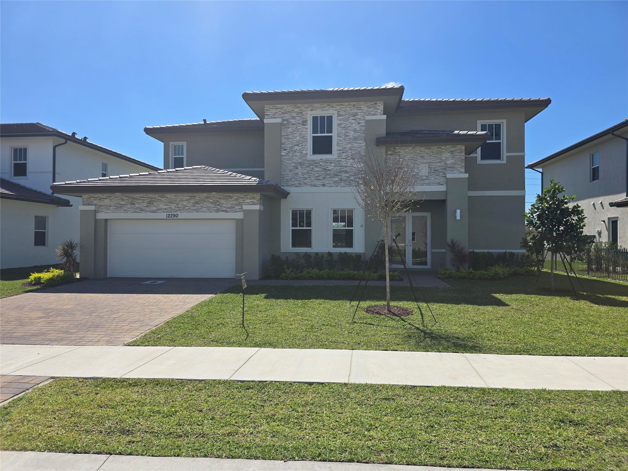 12290 SW 44th, Davie FL 33330