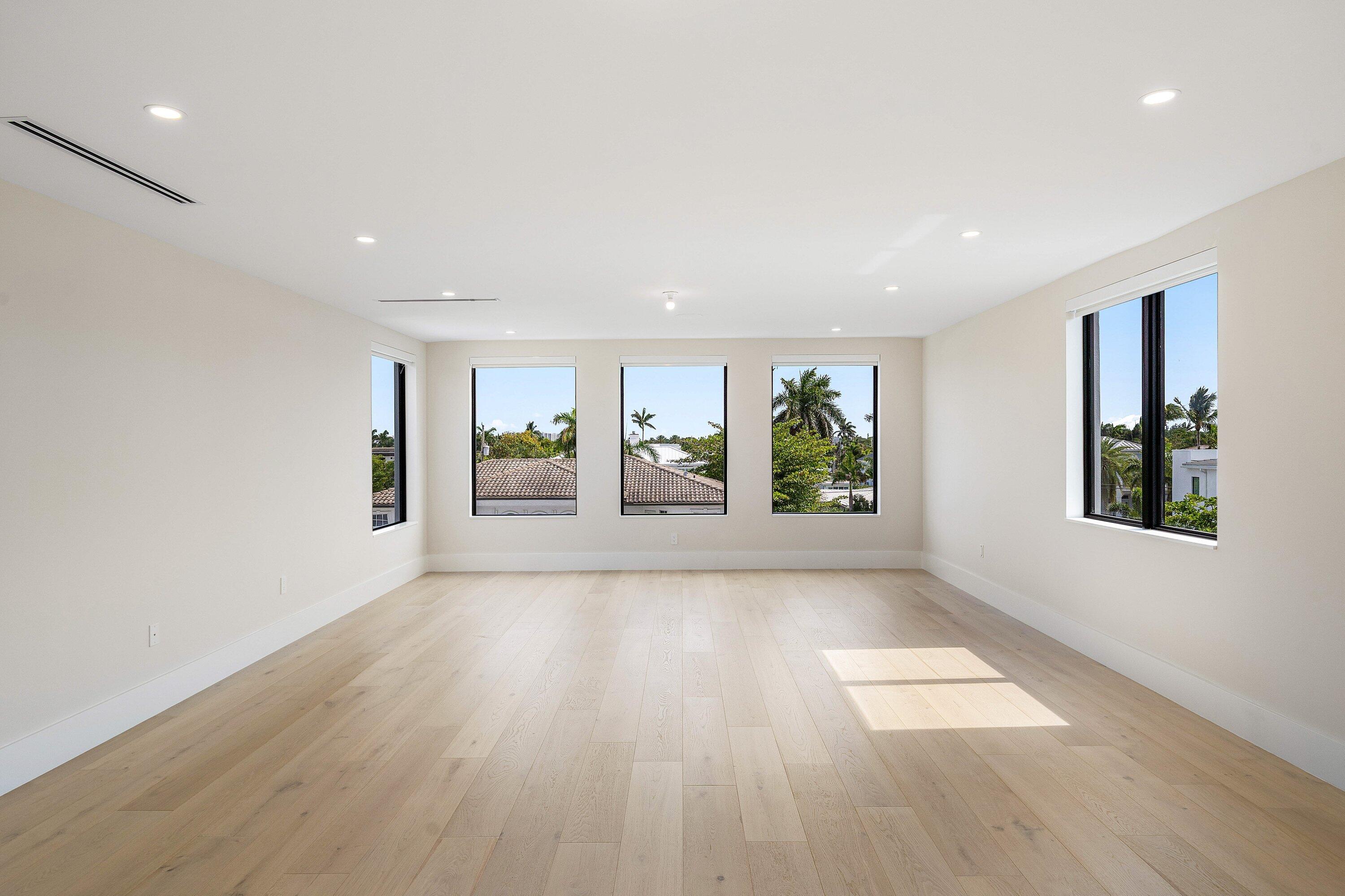 748 NE 72nd, Boca Raton FL 33487
