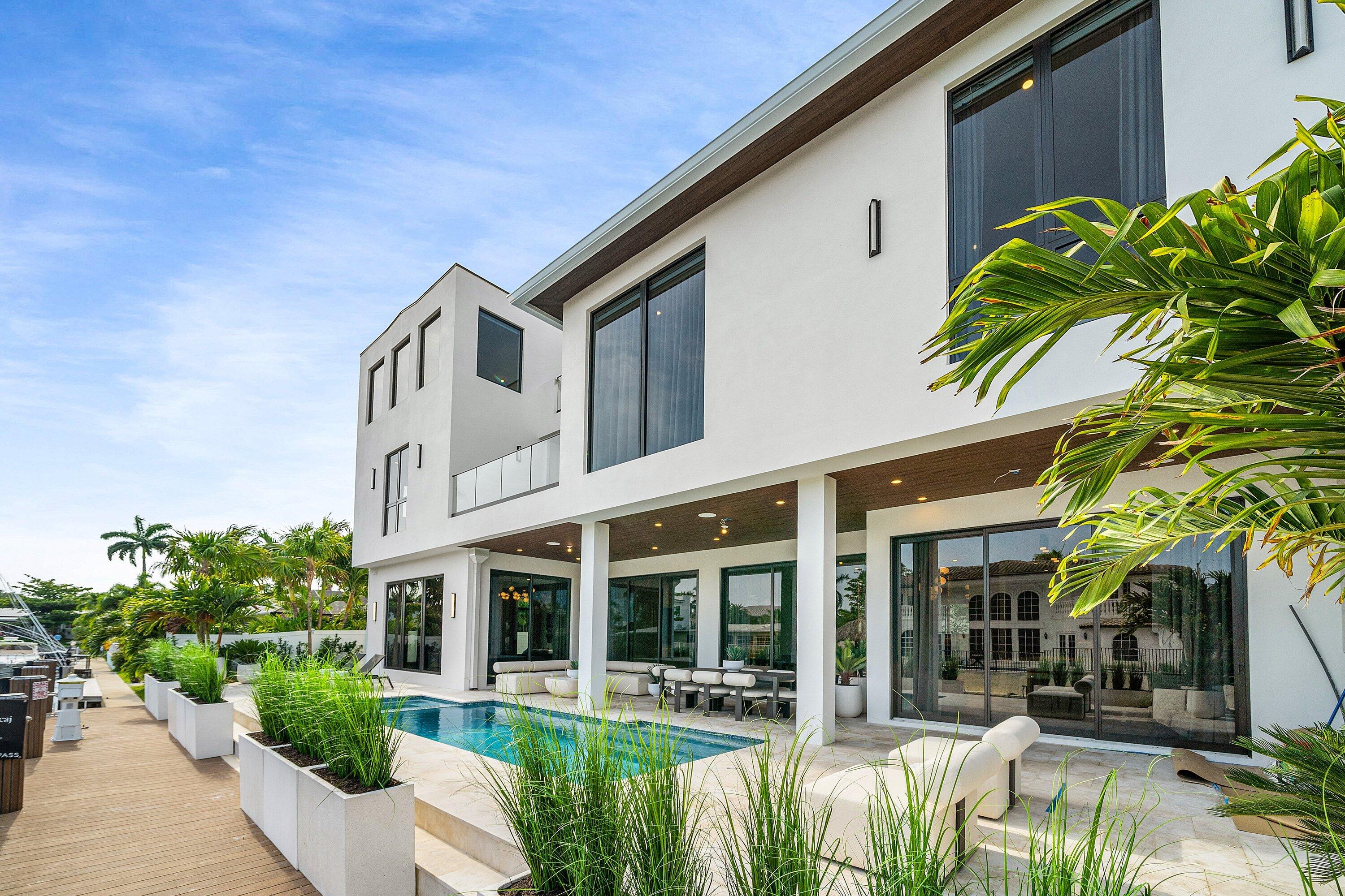 748 NE 72nd, Boca Raton FL 33487