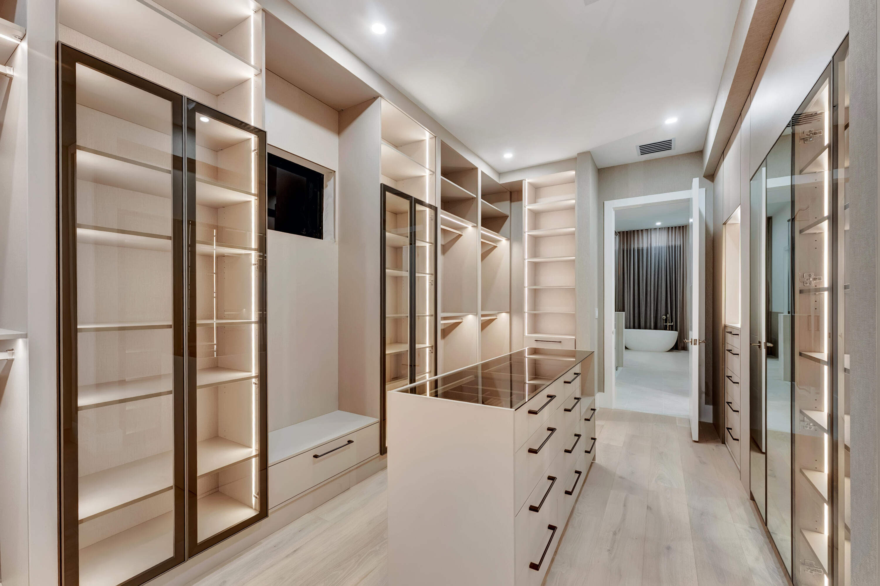 748 NE 72nd, Boca Raton FL 33487