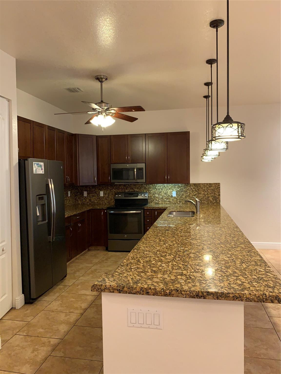508 SE 2nd, Dania Beach FL 33004
