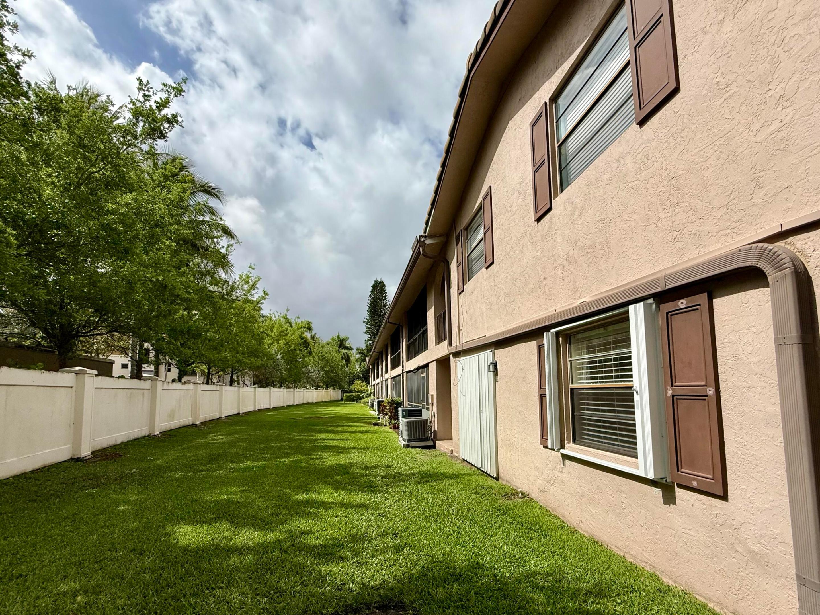 3307 NW 108th #1, Coral Springs FL 33065