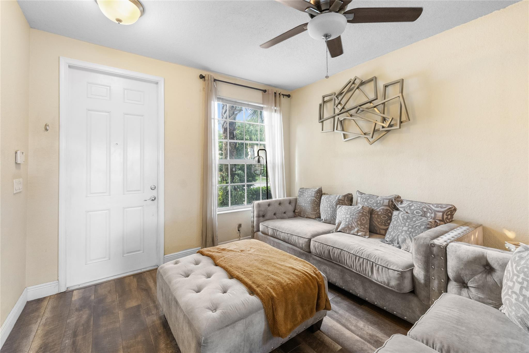 3230 NW 32nd #3230, Oakland Park FL 33309