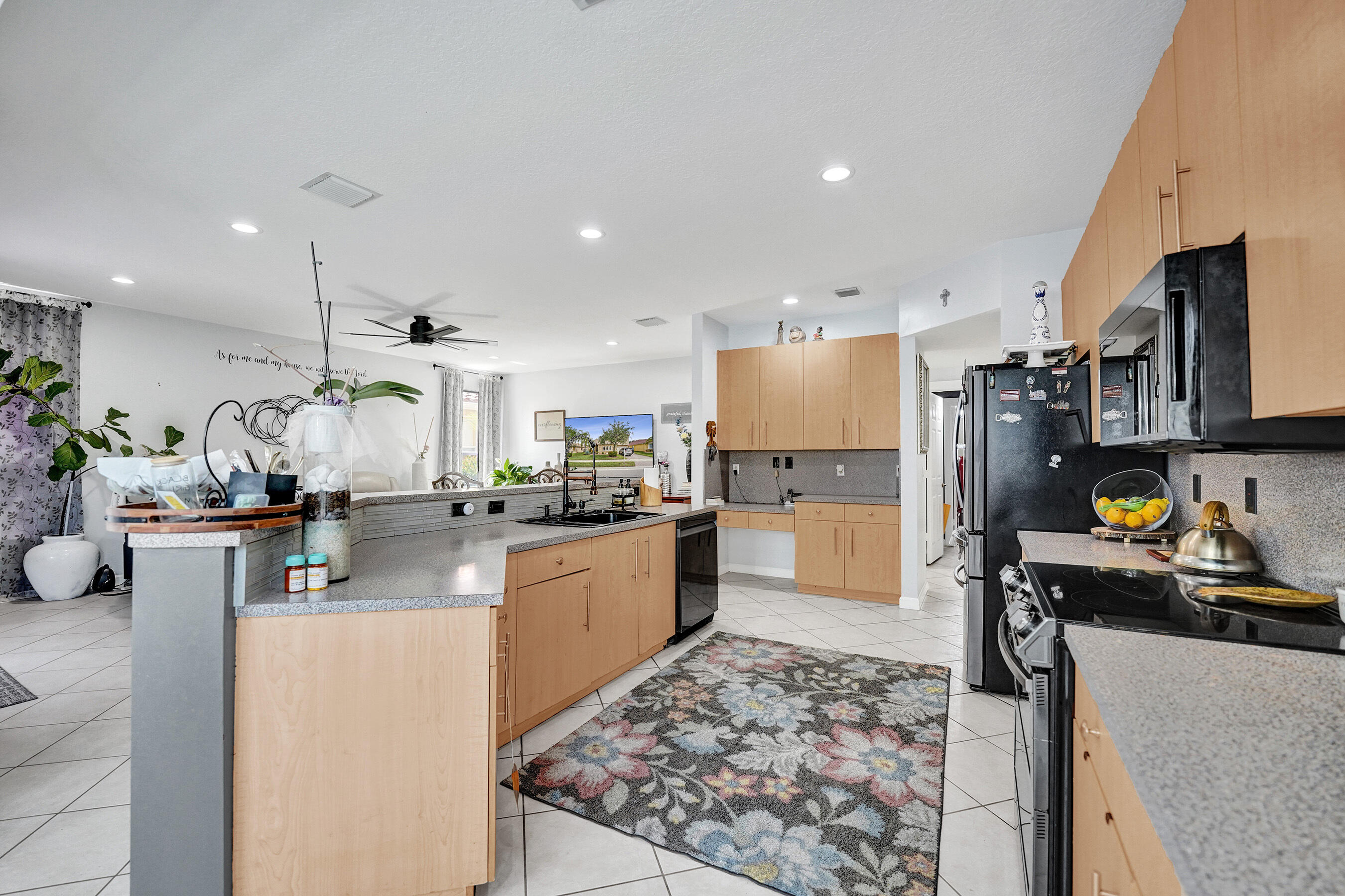 18623 SW 7th, Pembroke Pines FL 33029