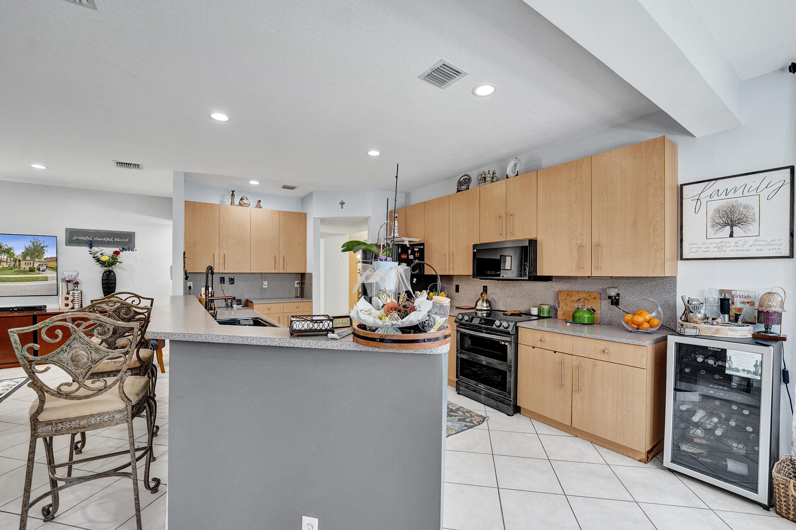 18623 SW 7th, Pembroke Pines FL 33029