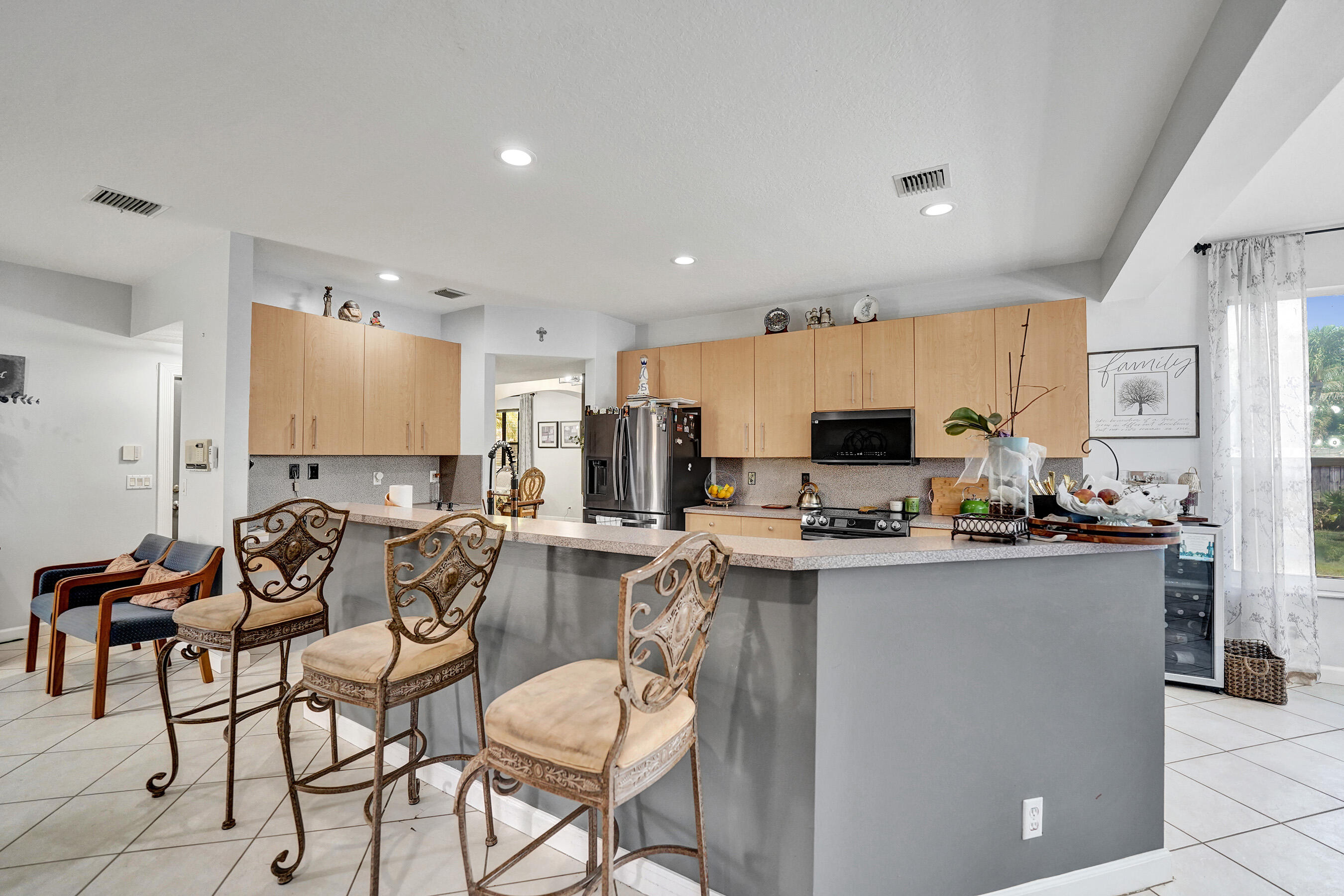 18623 SW 7th, Pembroke Pines FL 33029