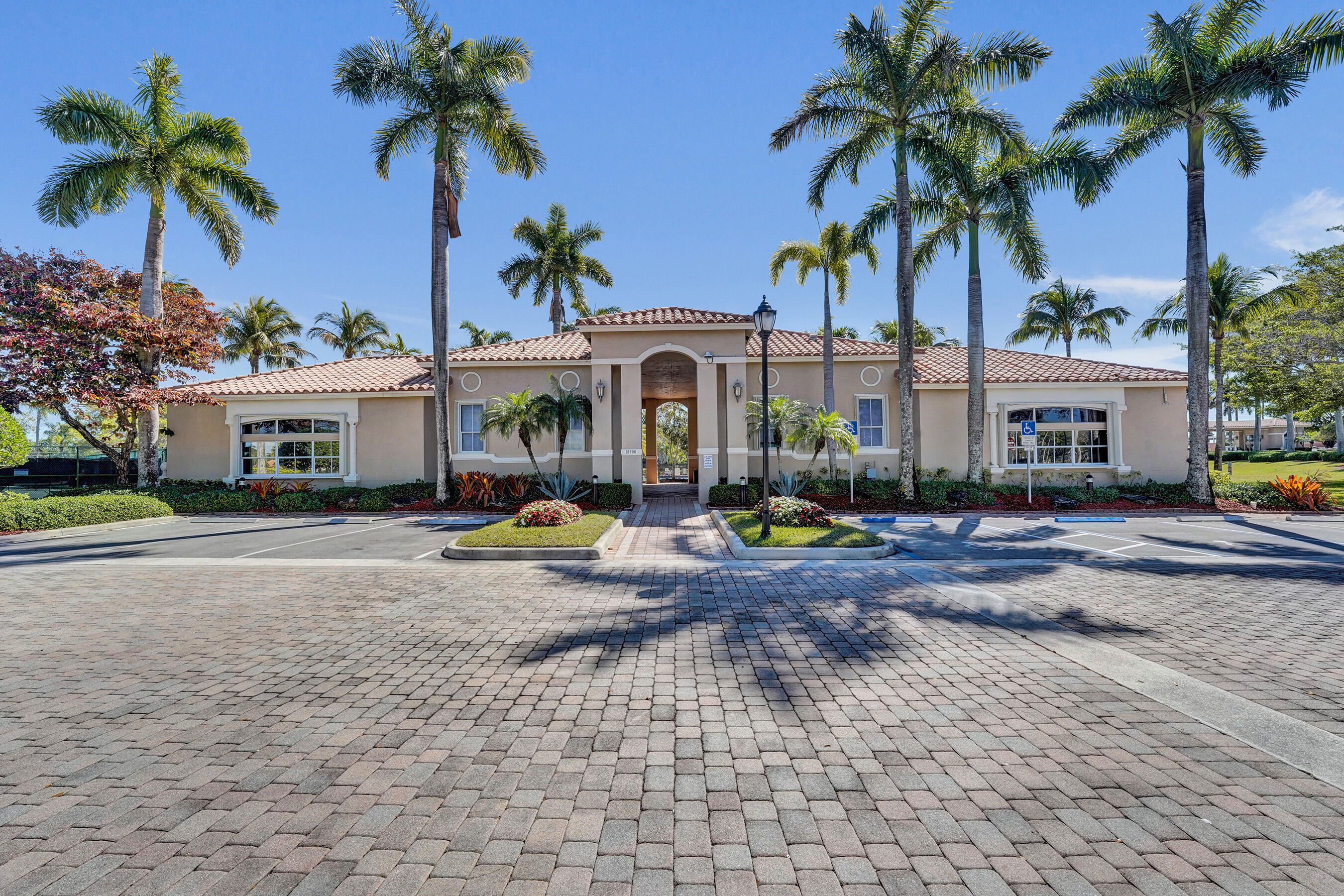18623 SW 7th, Pembroke Pines FL 33029