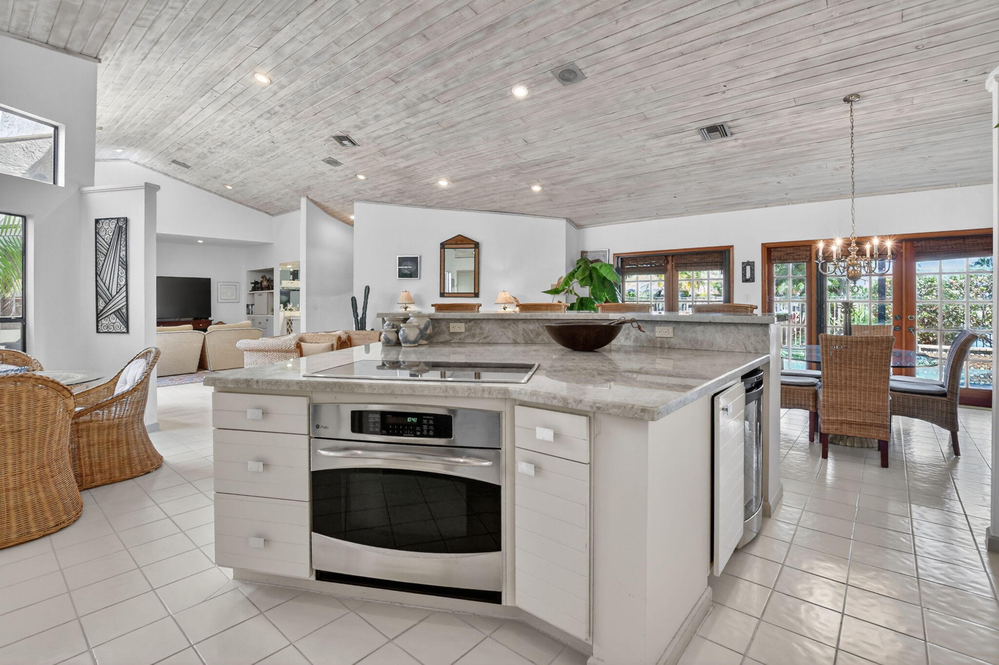 22519 W Esplanada Cir, Boca Raton FL 33433