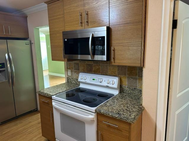 732 SE 11th, Deerfield Beach FL 33441
