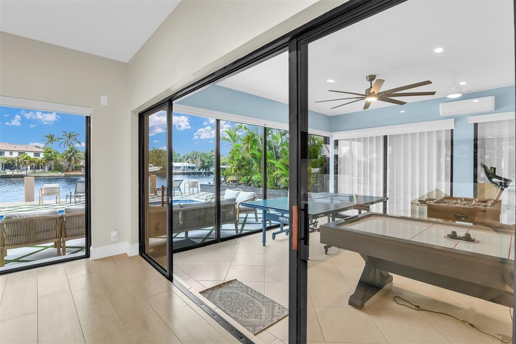 319 S Riverside, Pompano Beach FL 33062