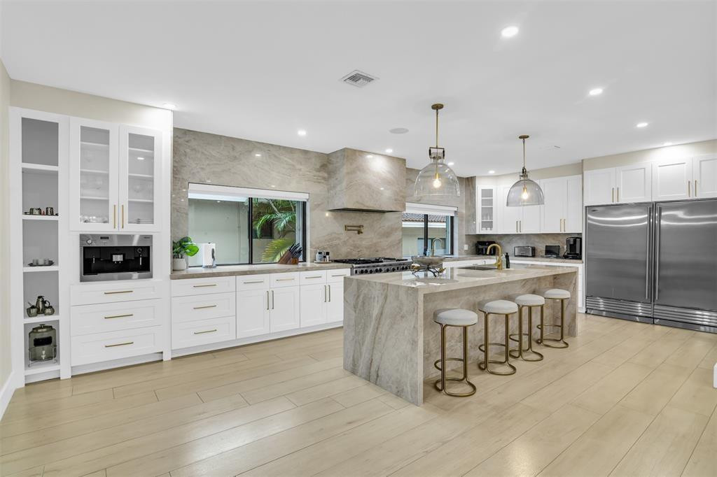 319 S Riverside, Pompano Beach FL 33062