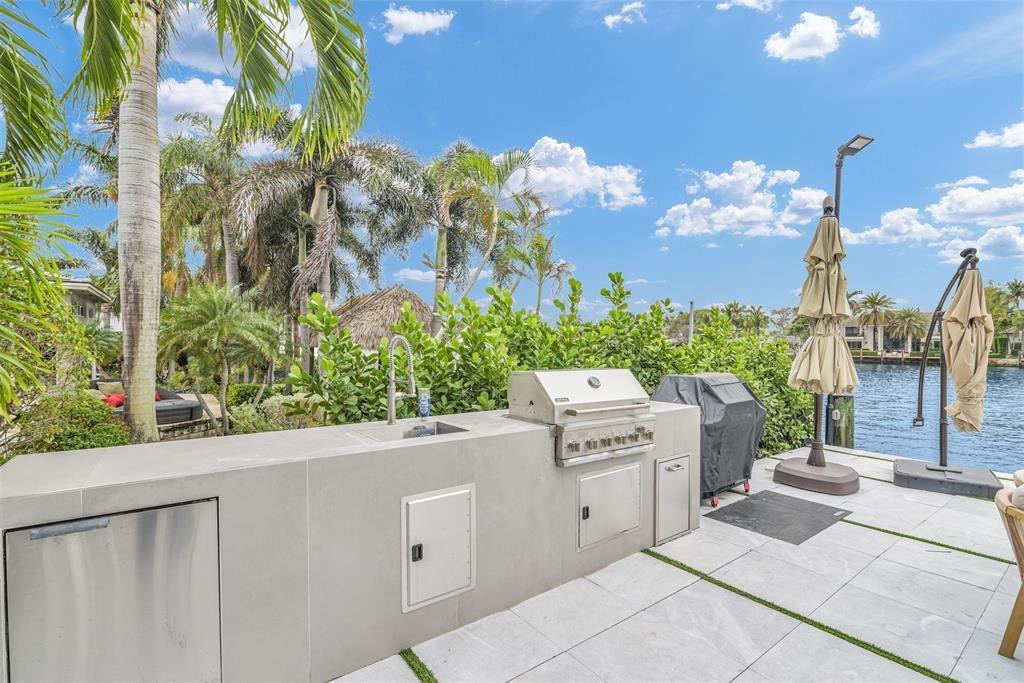 319 S Riverside, Pompano Beach FL 33062