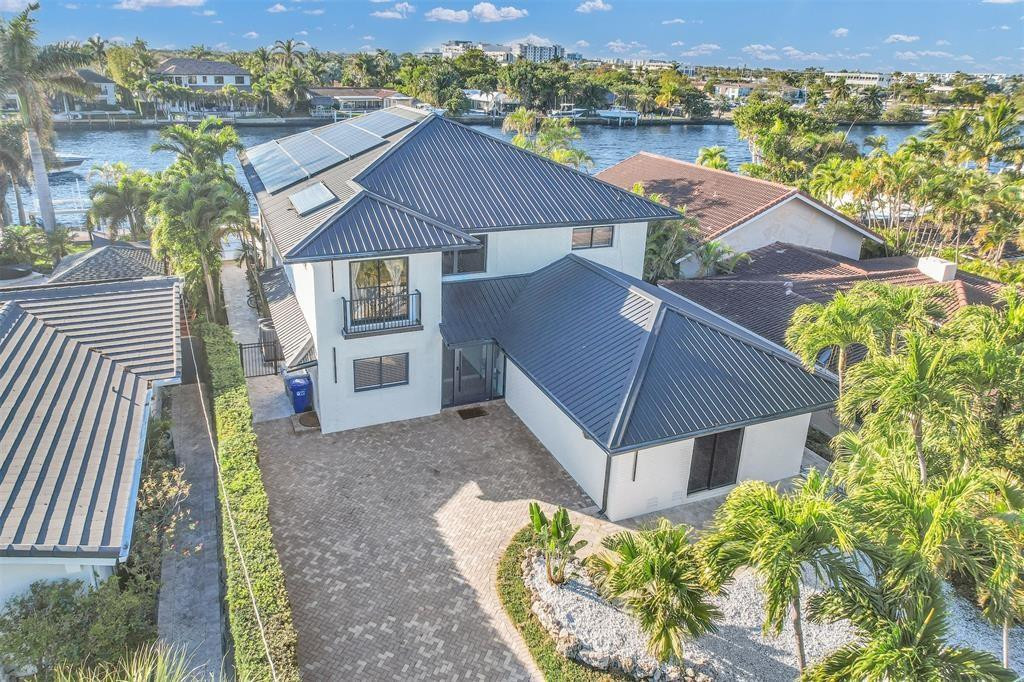 319 S Riverside, Pompano Beach FL 33062
