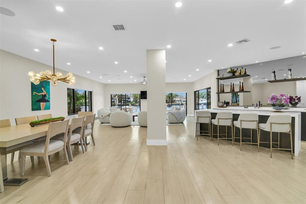 319 S Riverside, Pompano Beach FL 33062