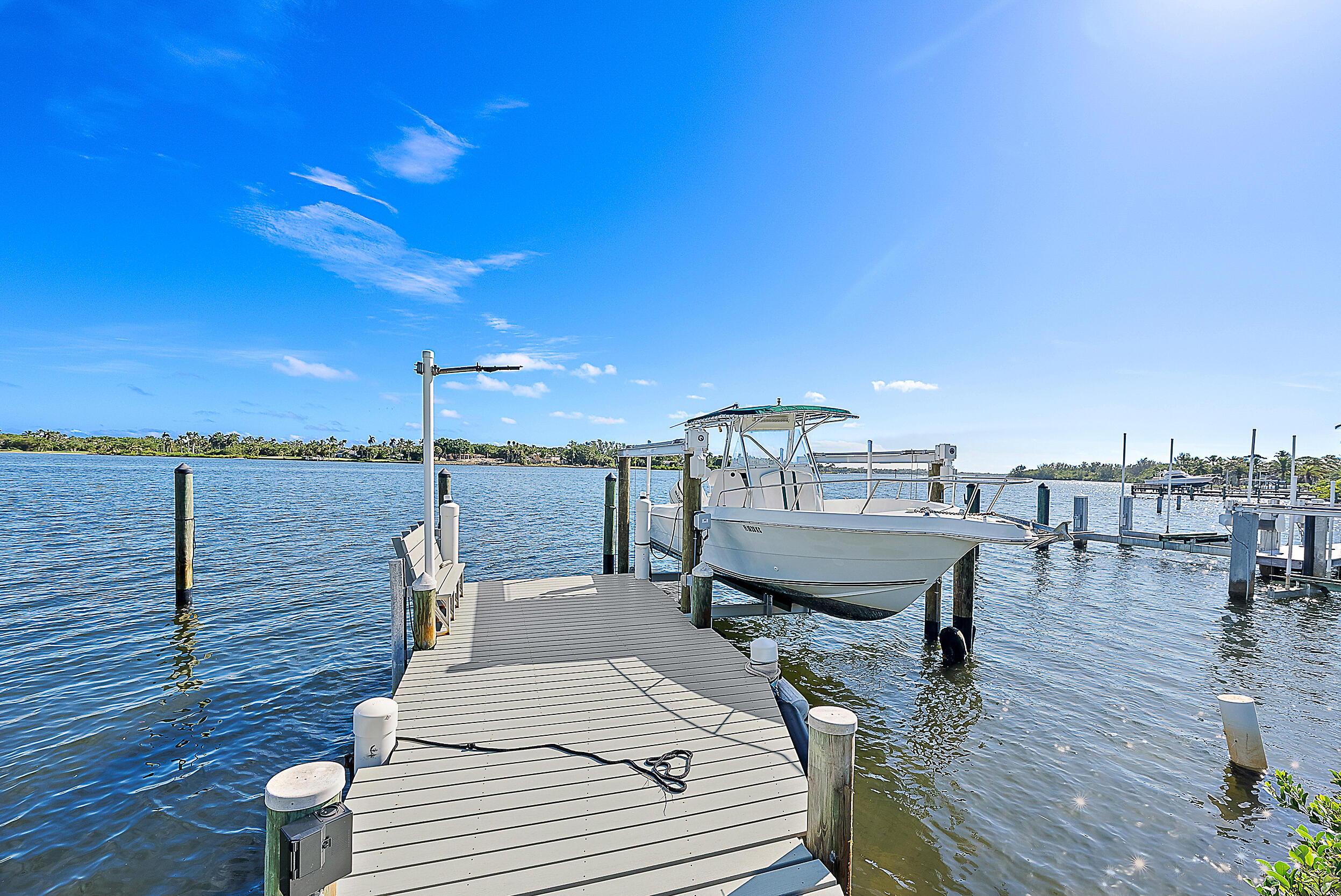 12140 SE Indian River, Hobe Sound FL 33455