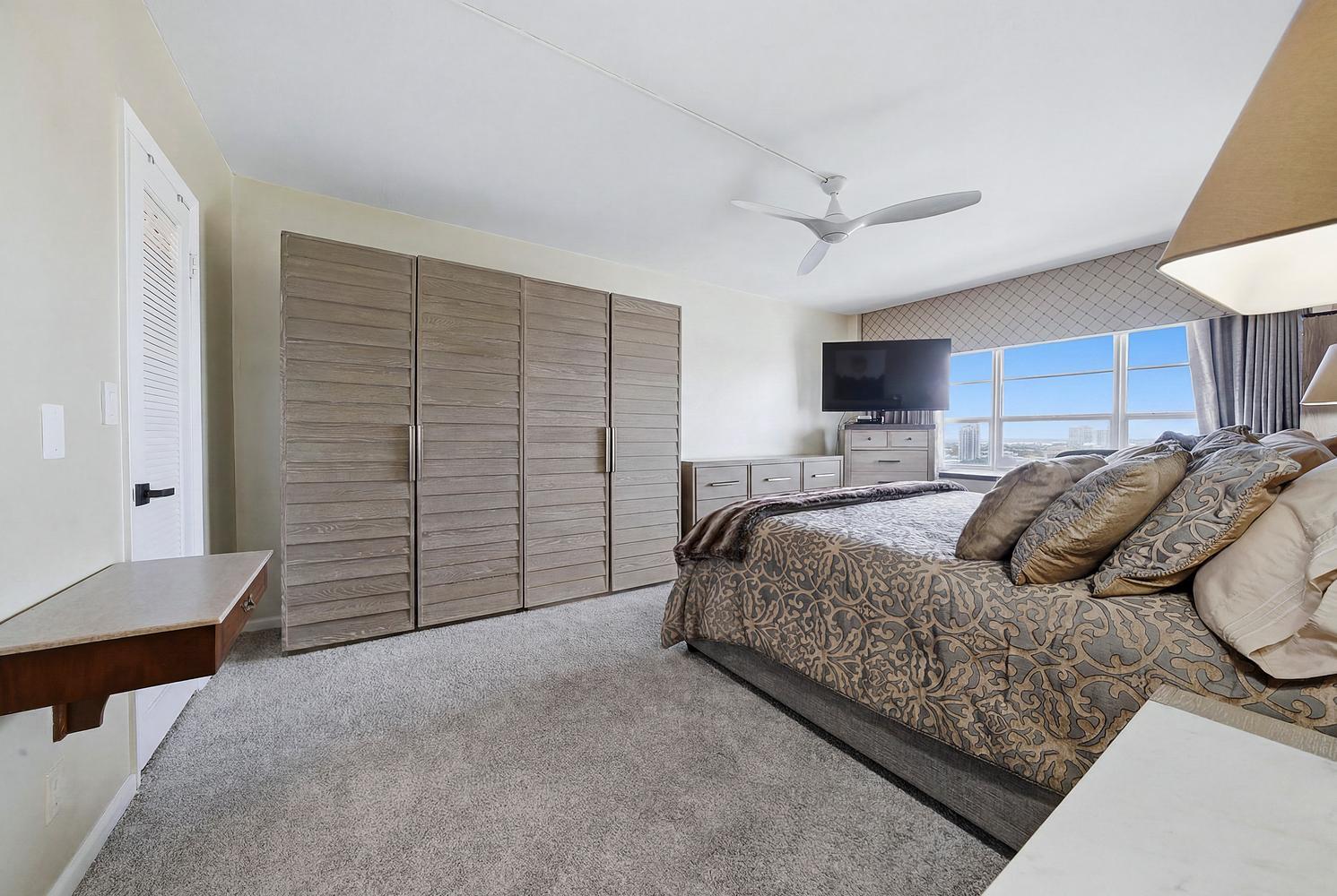 340 Sunset #1803, Fort Lauderdale FL 33301