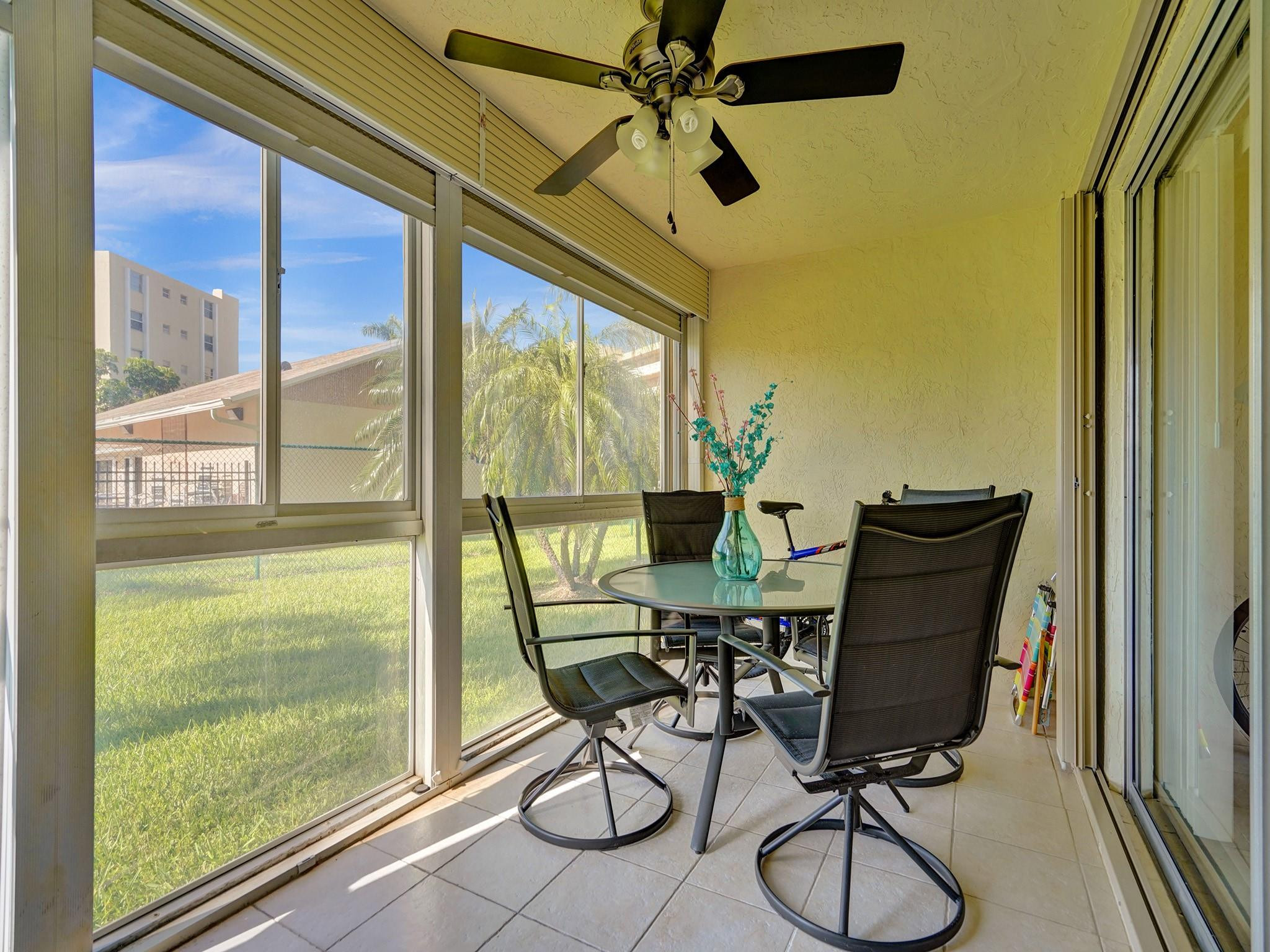 401 SE 3rd #107, Dania Beach FL 33004