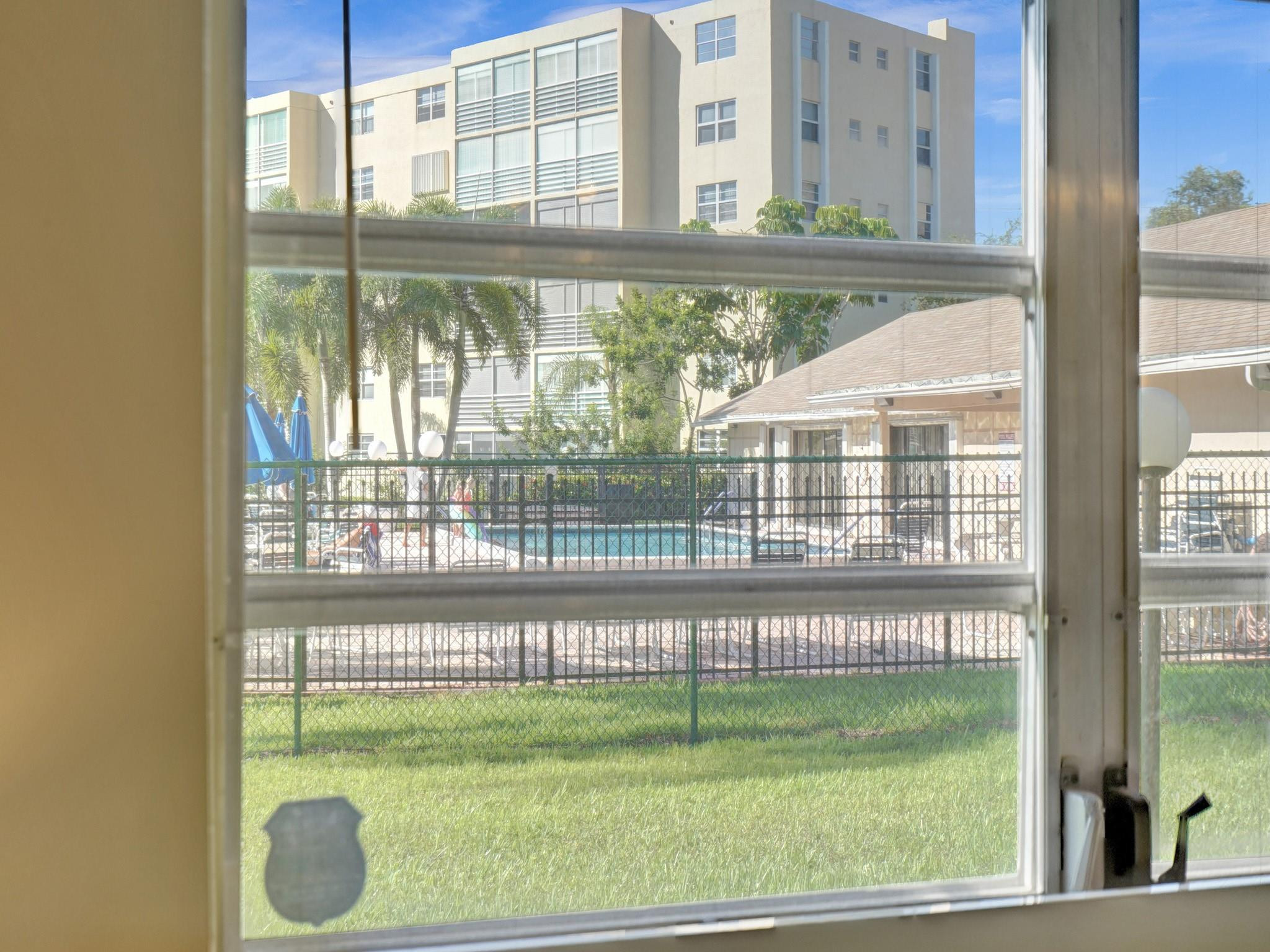 401 SE 3rd #107, Dania Beach FL 33004