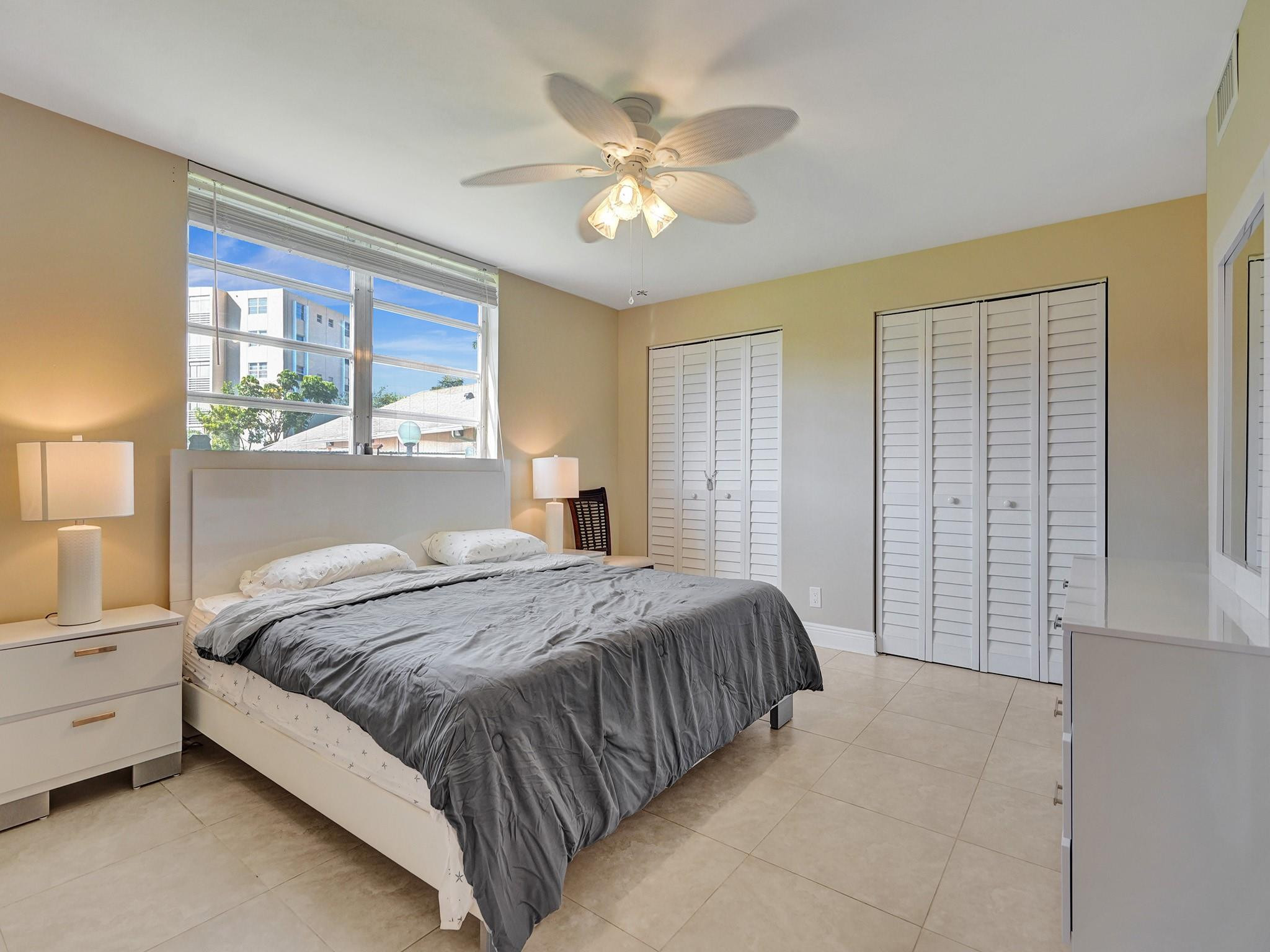401 SE 3rd #107, Dania Beach FL 33004