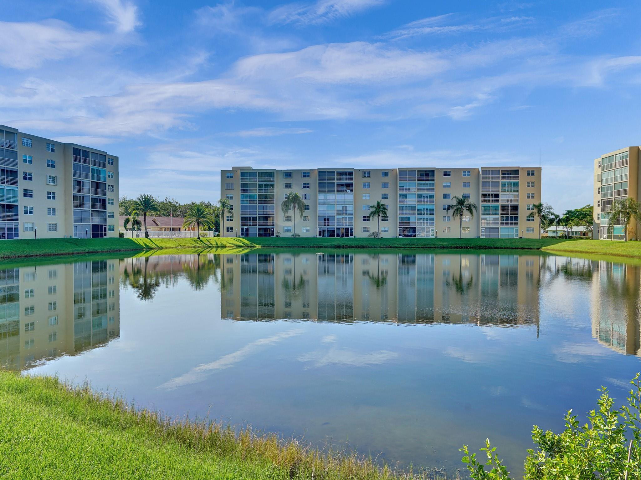 401 SE 3rd #107, Dania Beach FL 33004