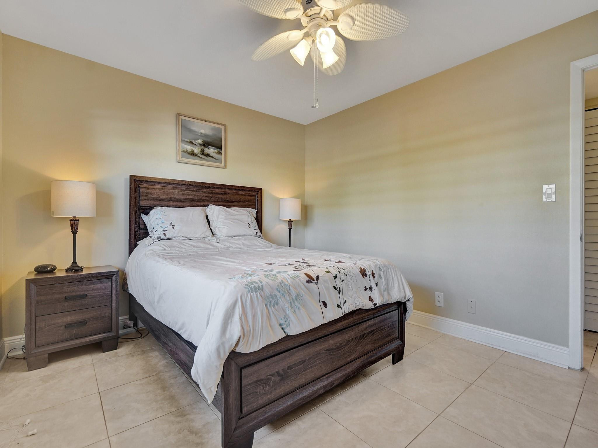 401 SE 3rd #107, Dania Beach FL 33004