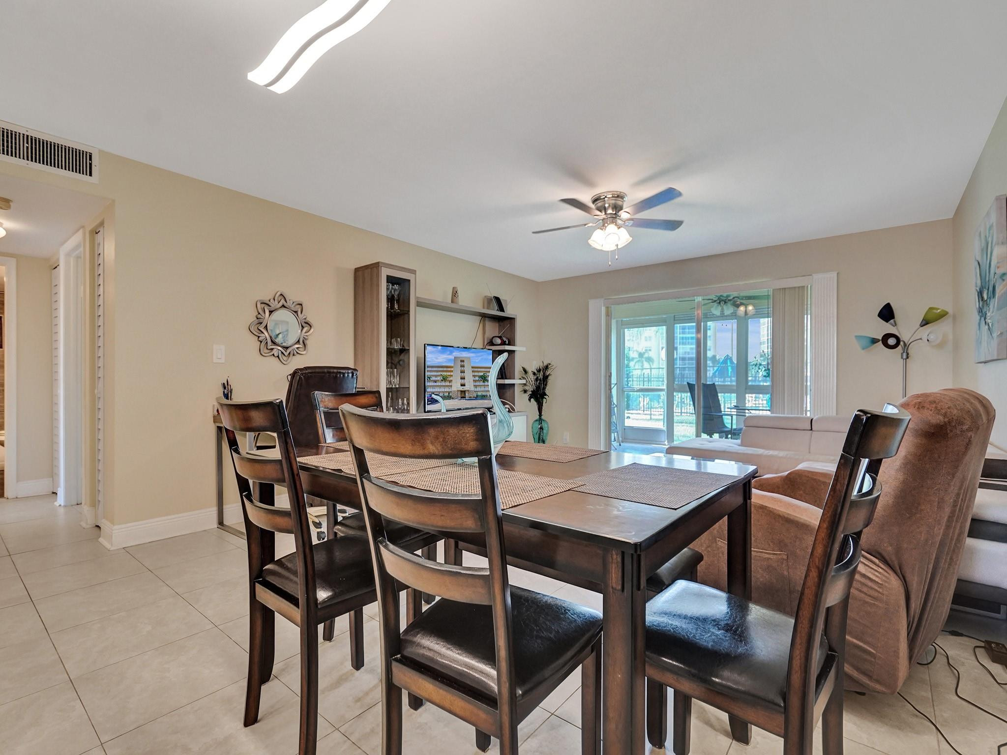 401 SE 3rd #107, Dania Beach FL 33004