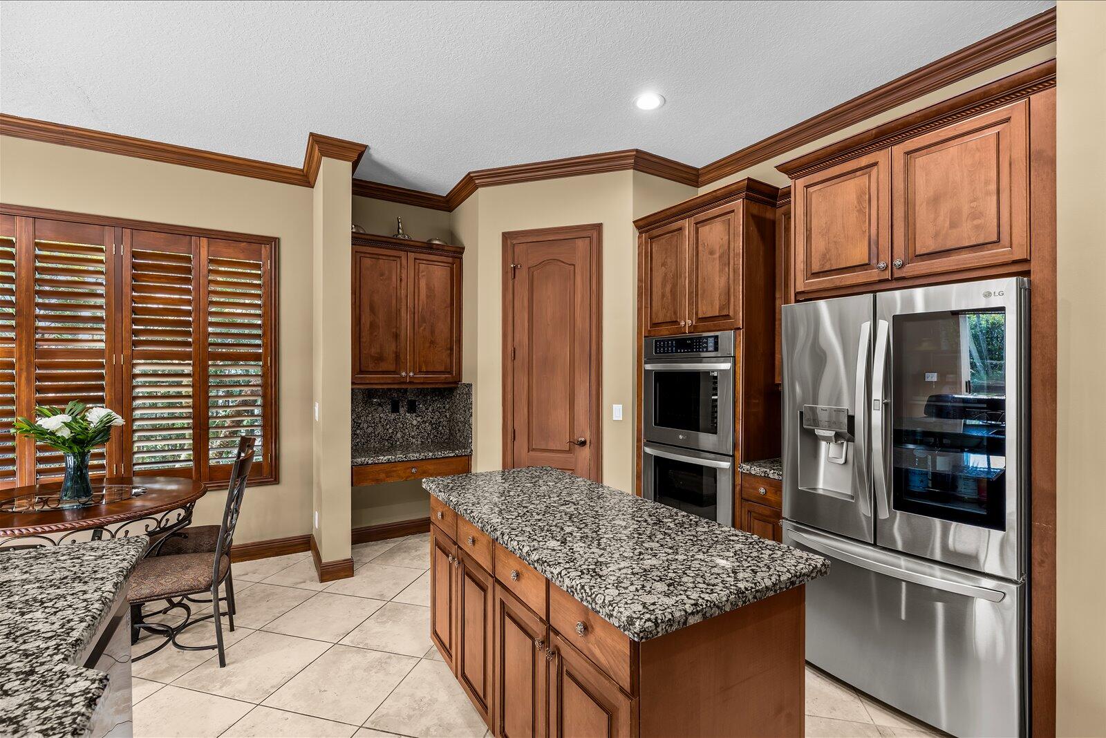 1874 Wood Glen, West Palm Beach FL 33411