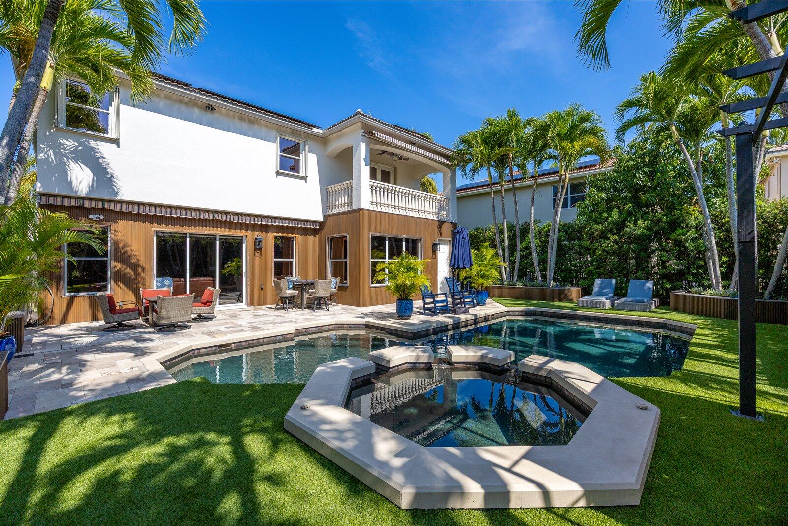 1874 Wood Glen, West Palm Beach FL 33411