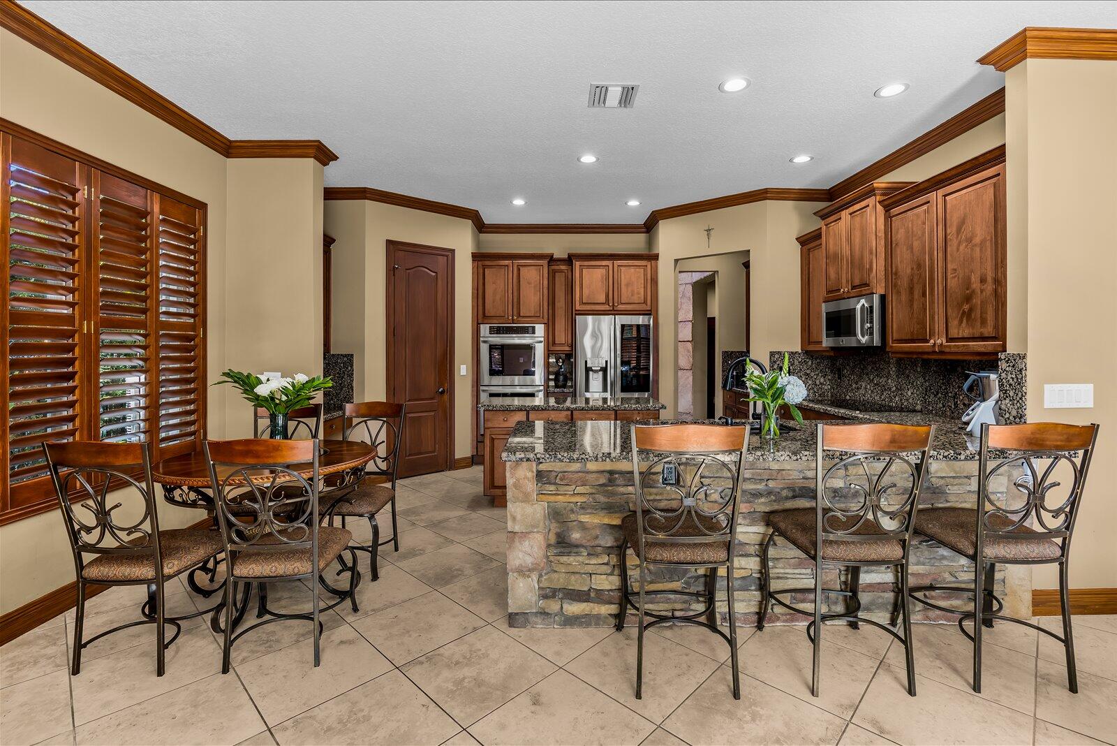 1874 Wood Glen, West Palm Beach FL 33411