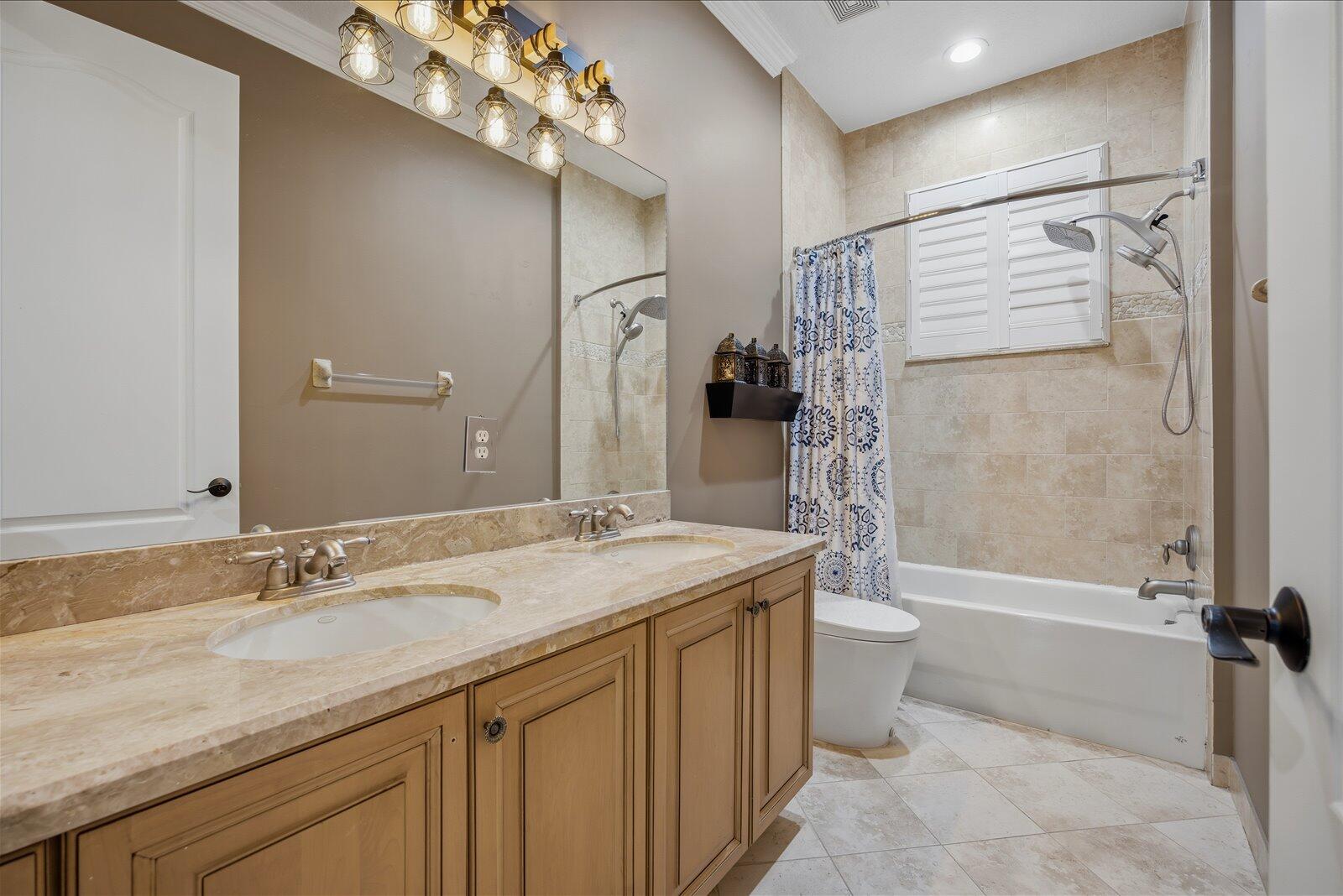 1874 Wood Glen, West Palm Beach FL 33411