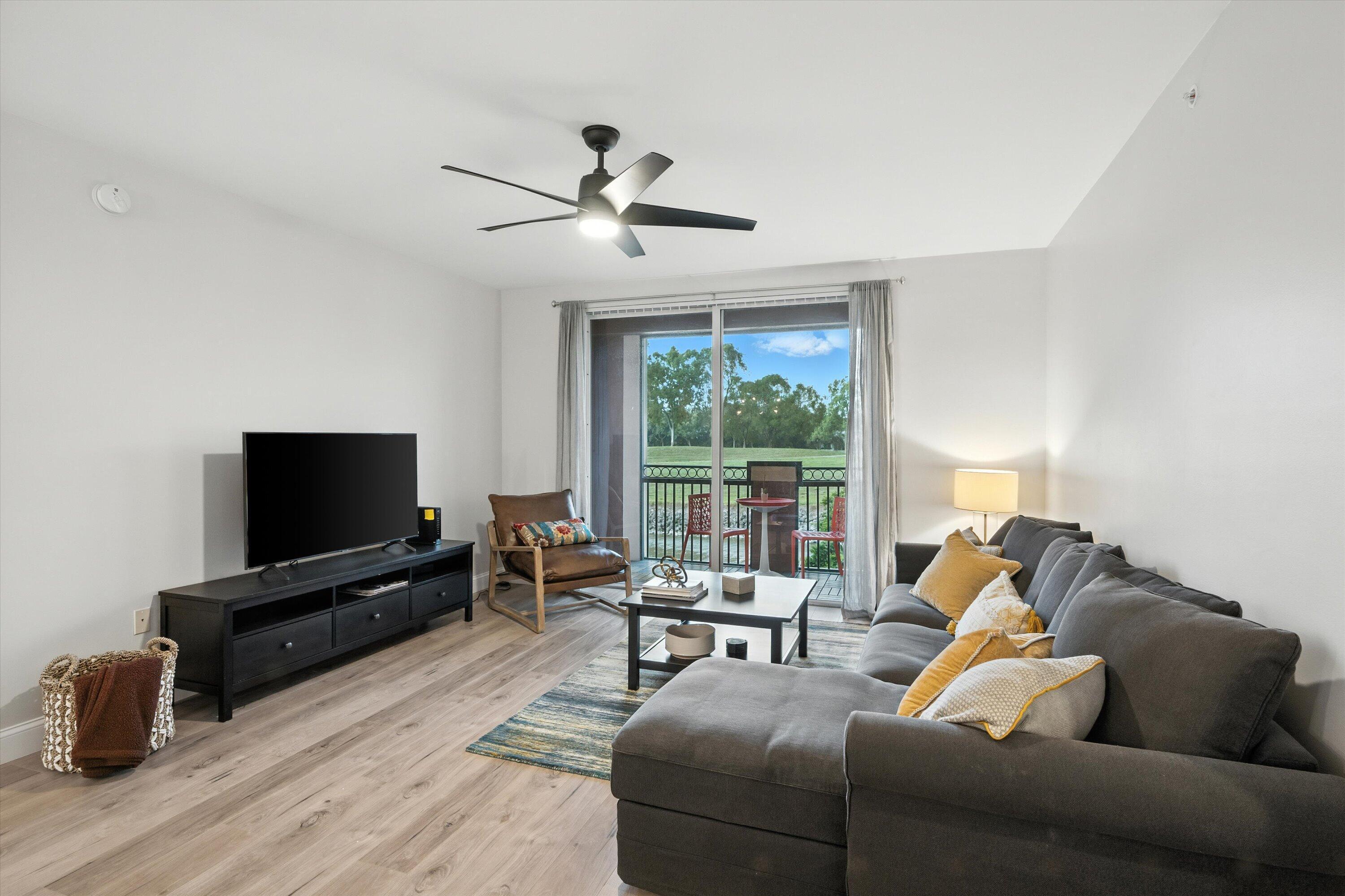 11720 St Andrews #203, Wellington FL 33414