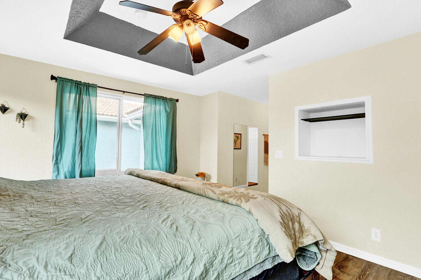3300 Commodore, West Palm Beach FL 33411