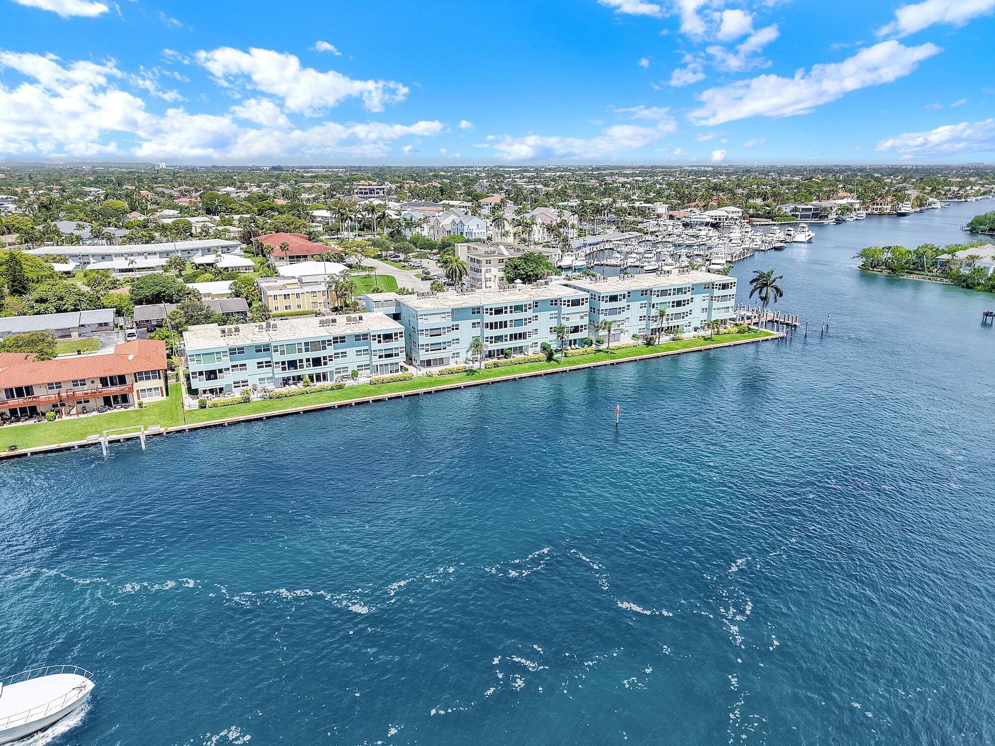 2800 NE 30th #11c, Lighthouse Point FL 33064