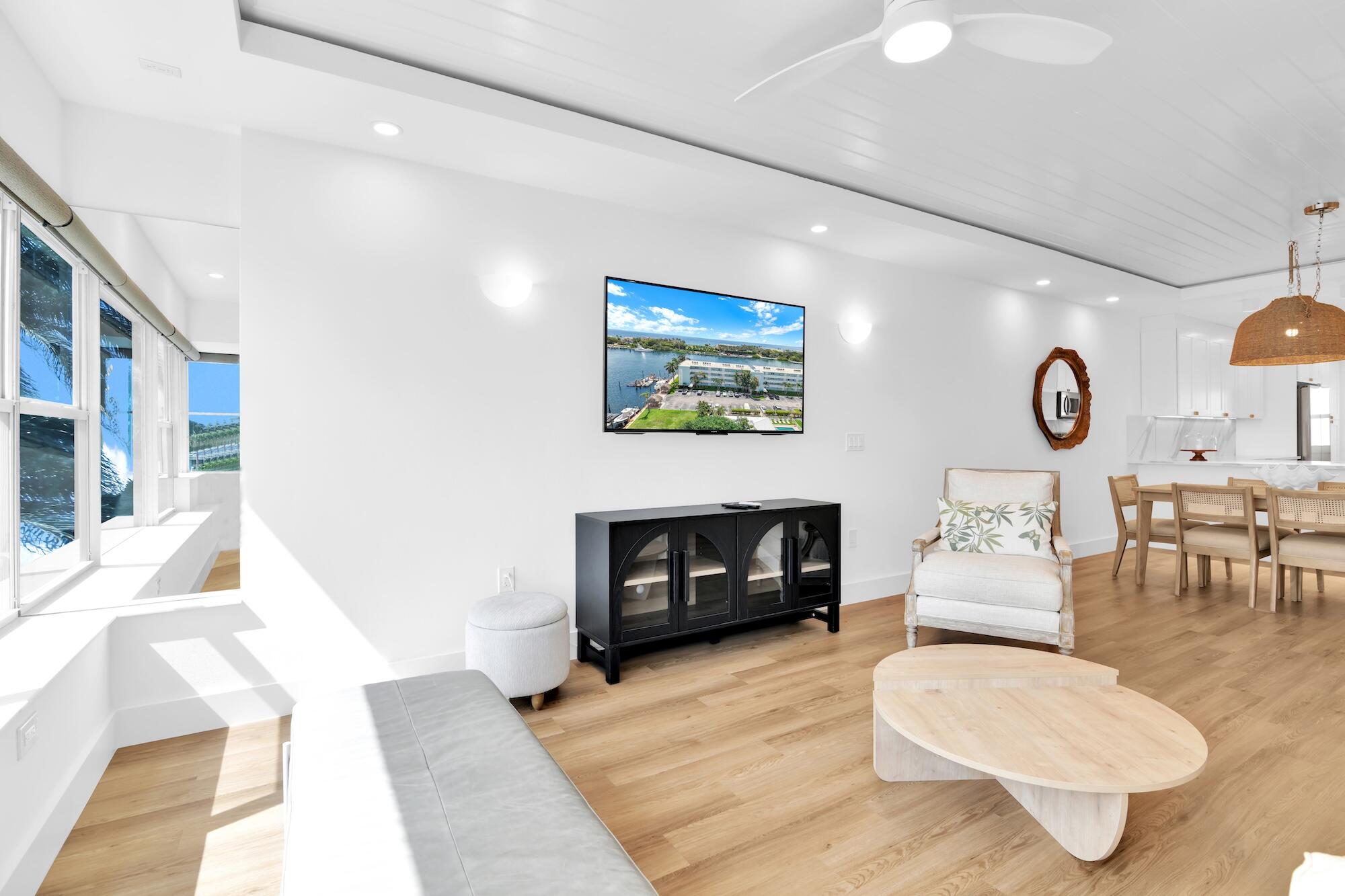 2800 NE 30th #11c, Lighthouse Point FL 33064