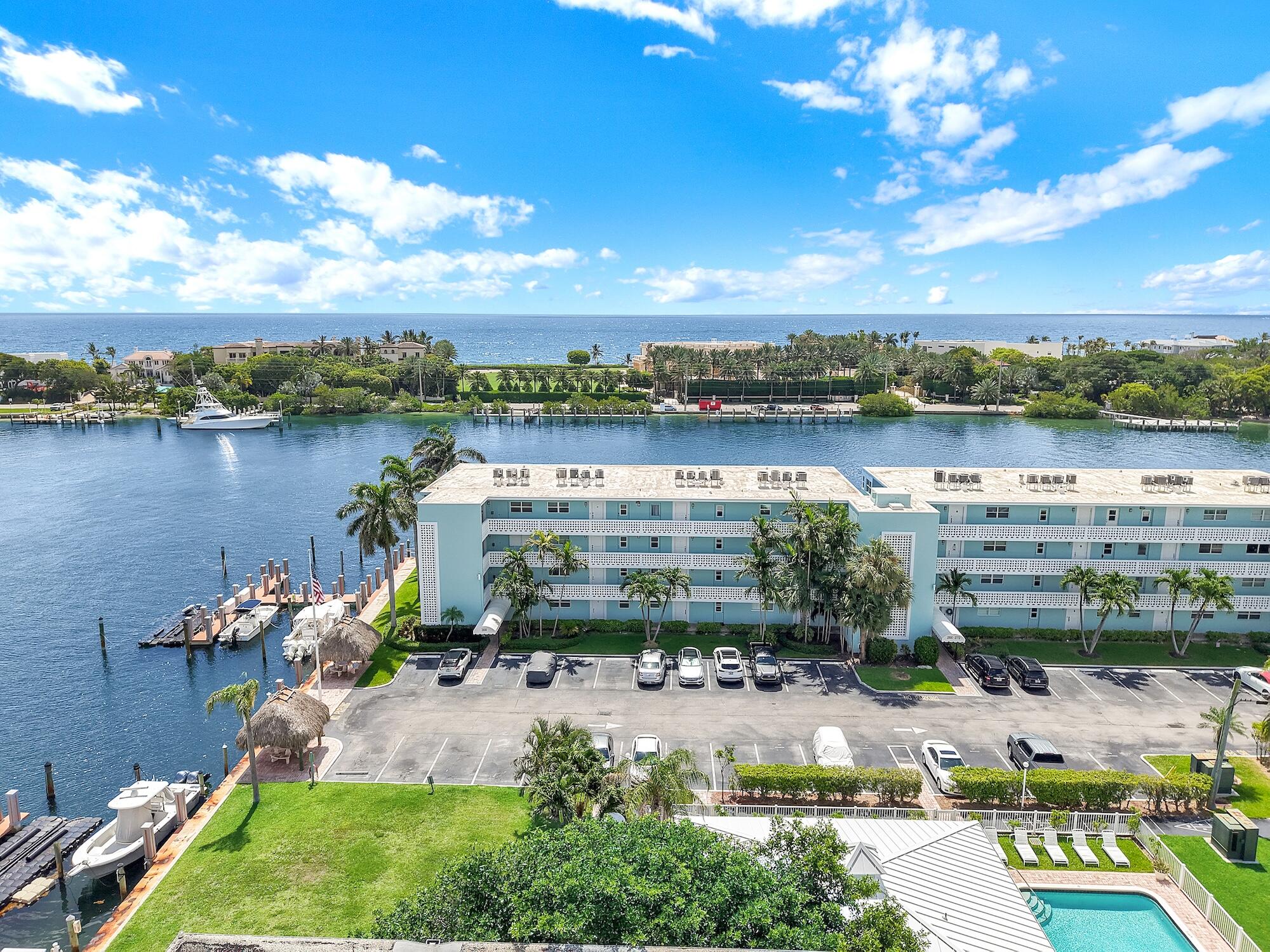 2800 NE 30th #11c, Lighthouse Point FL 33064