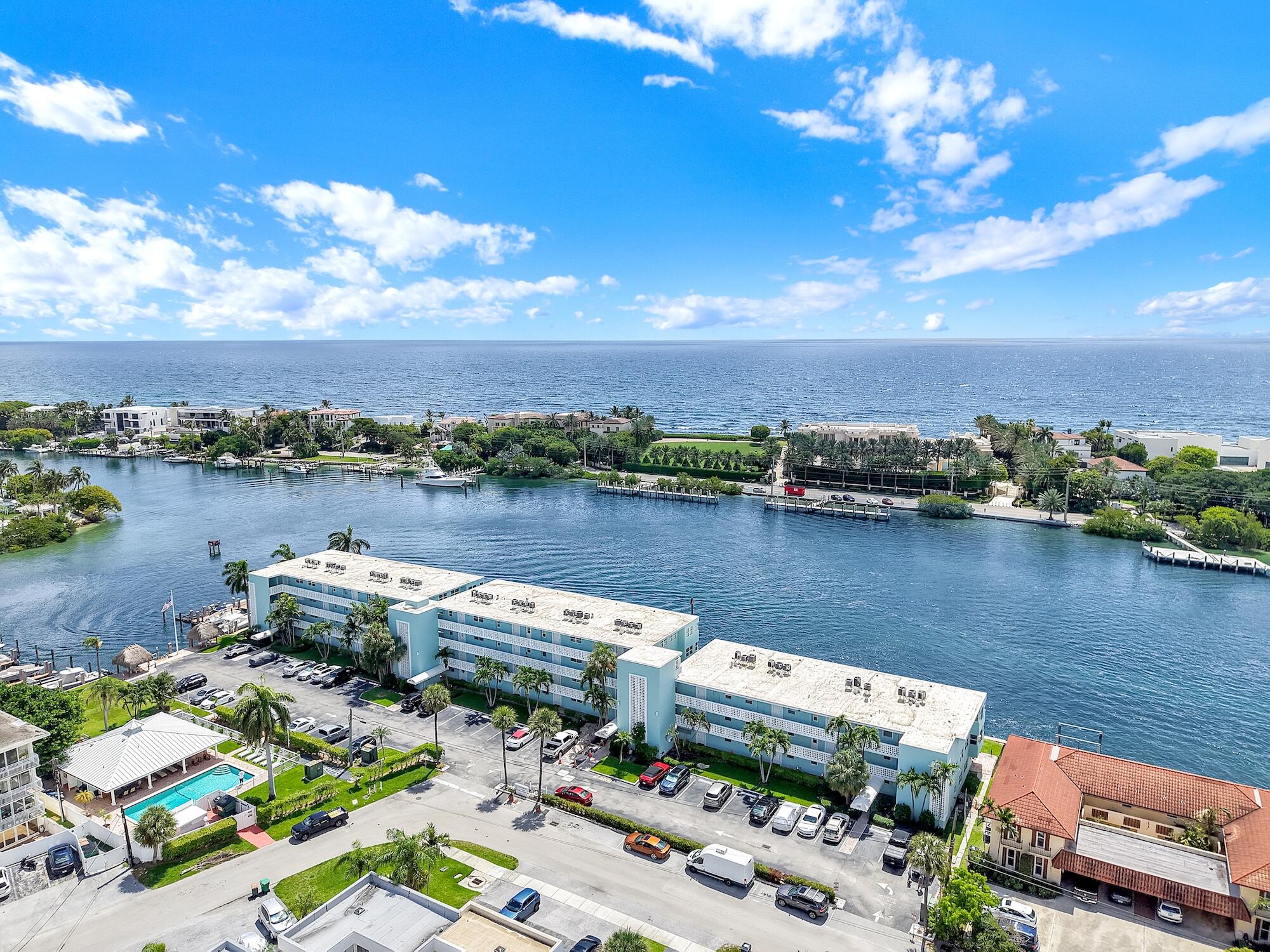 2800 NE 30th #11c, Lighthouse Point FL 33064