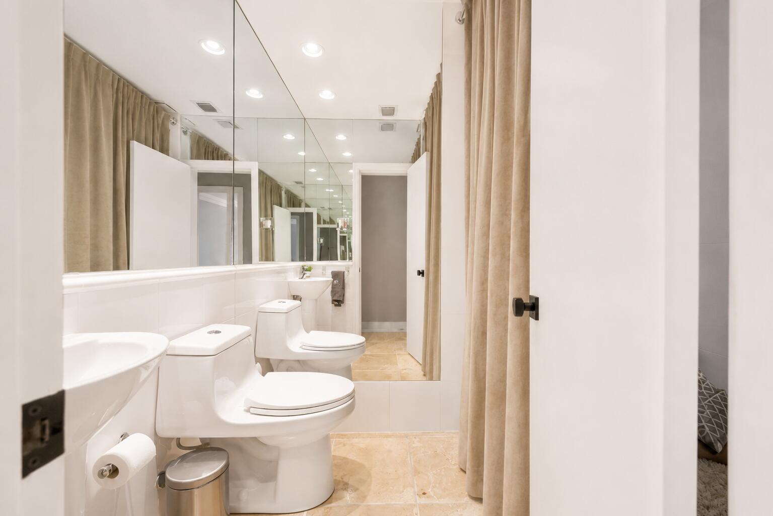1523 SE 2nd, Fort Lauderdale FL 33301