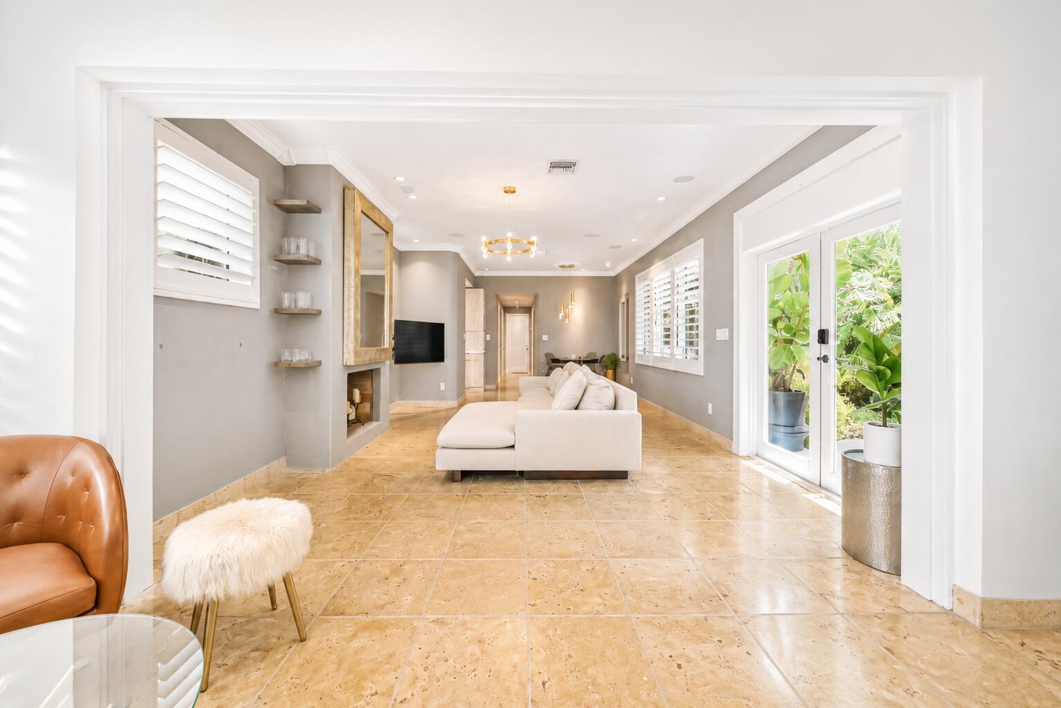 1523 SE 2nd, Fort Lauderdale FL 33301