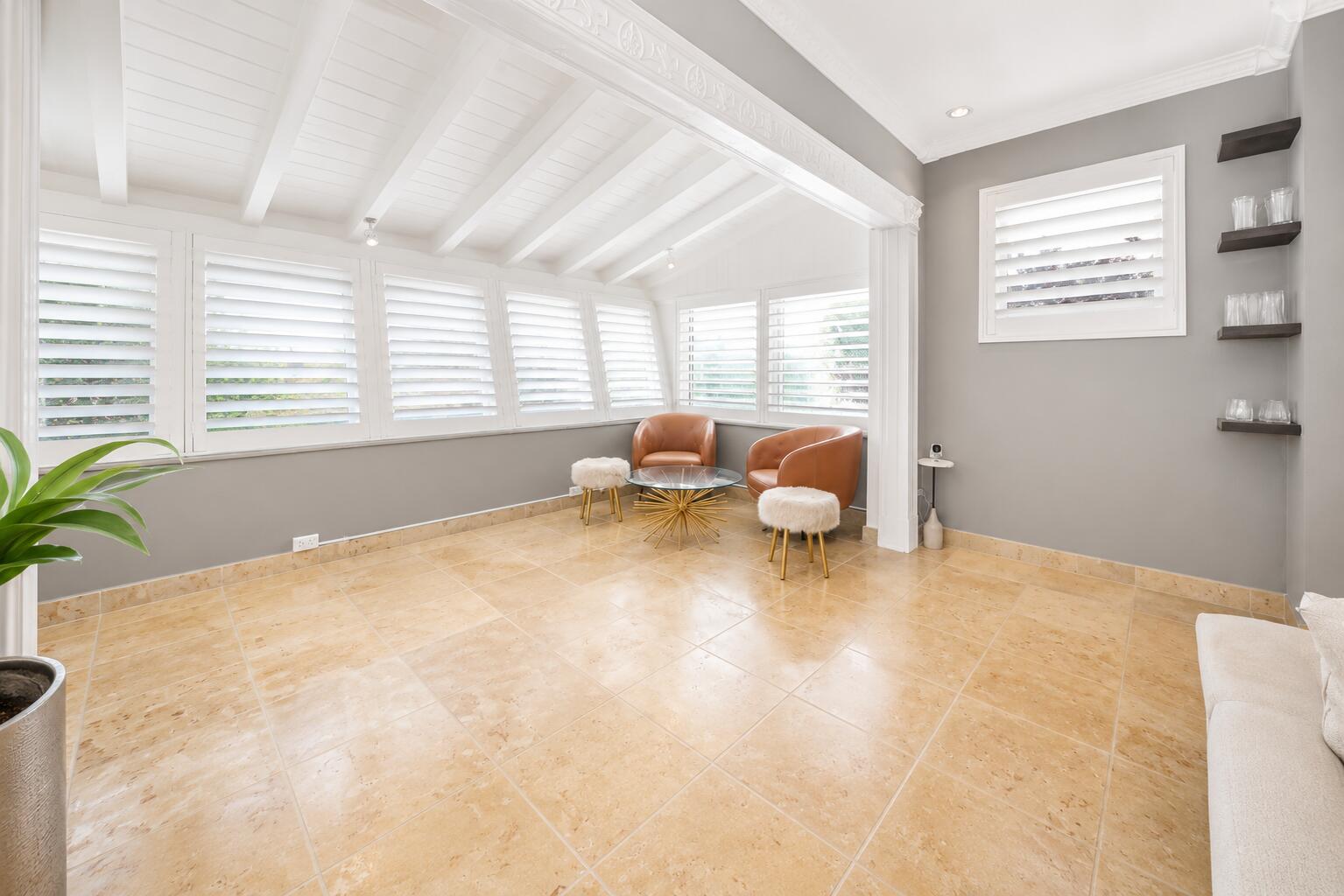 1523 SE 2nd, Fort Lauderdale FL 33301