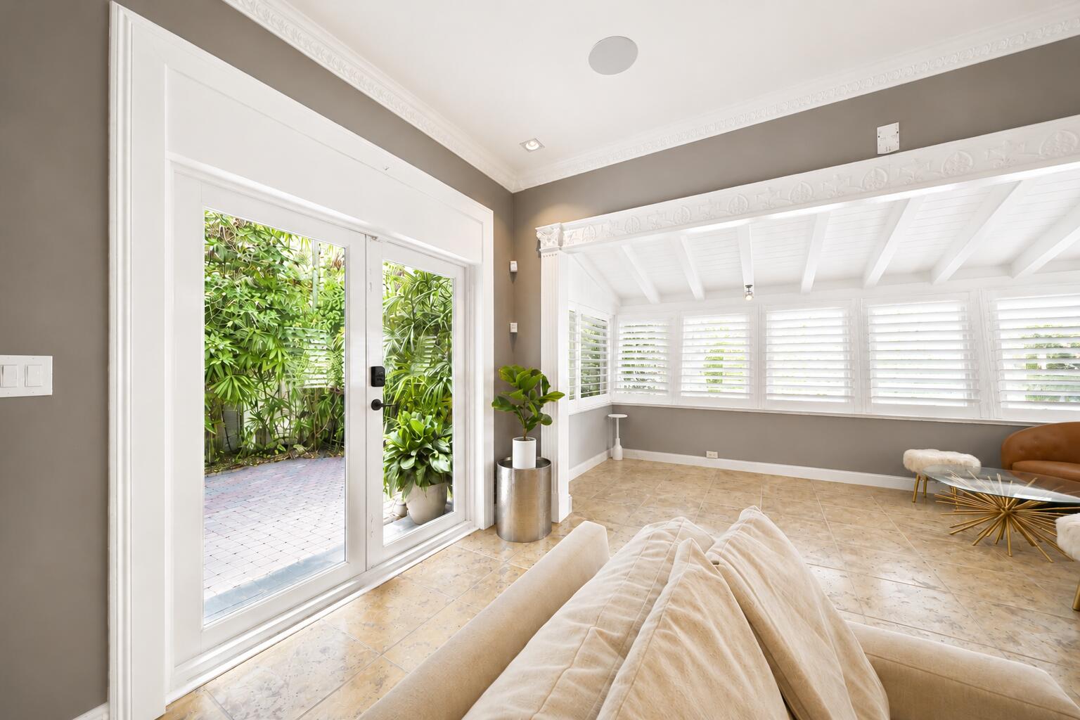 1523 SE 2nd, Fort Lauderdale FL 33301