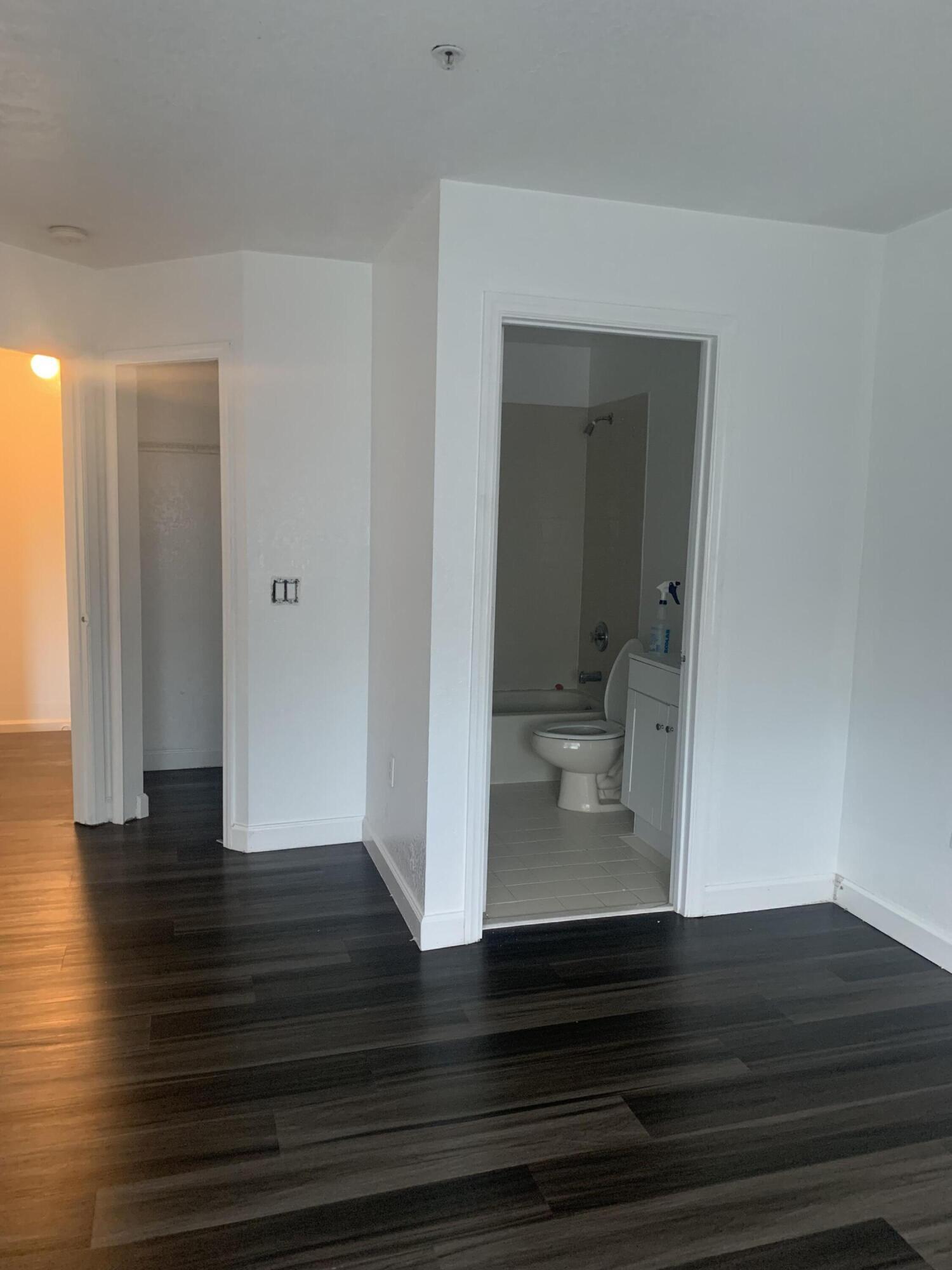 2127 Shoma, Royal Palm Beach FL 33414