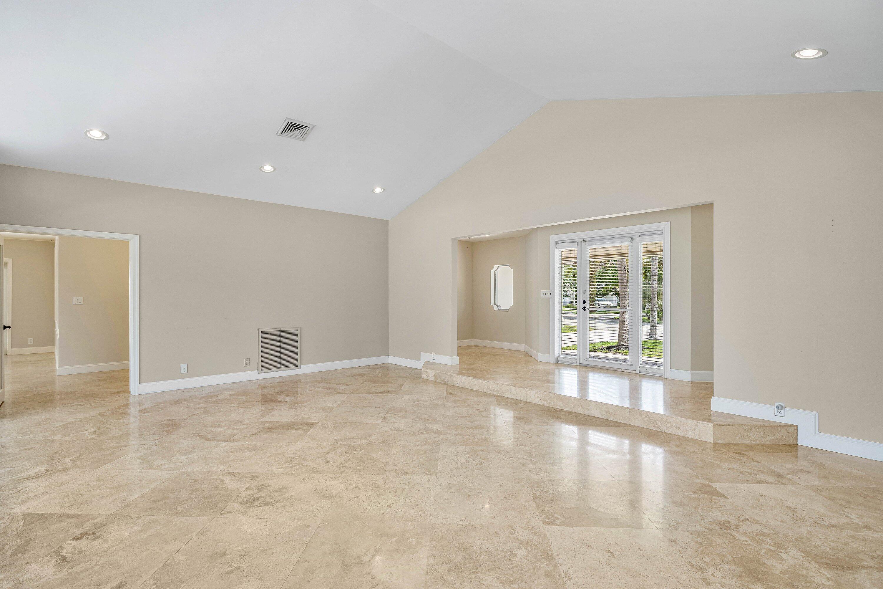 770 Peachtree, Boca Raton FL 33486