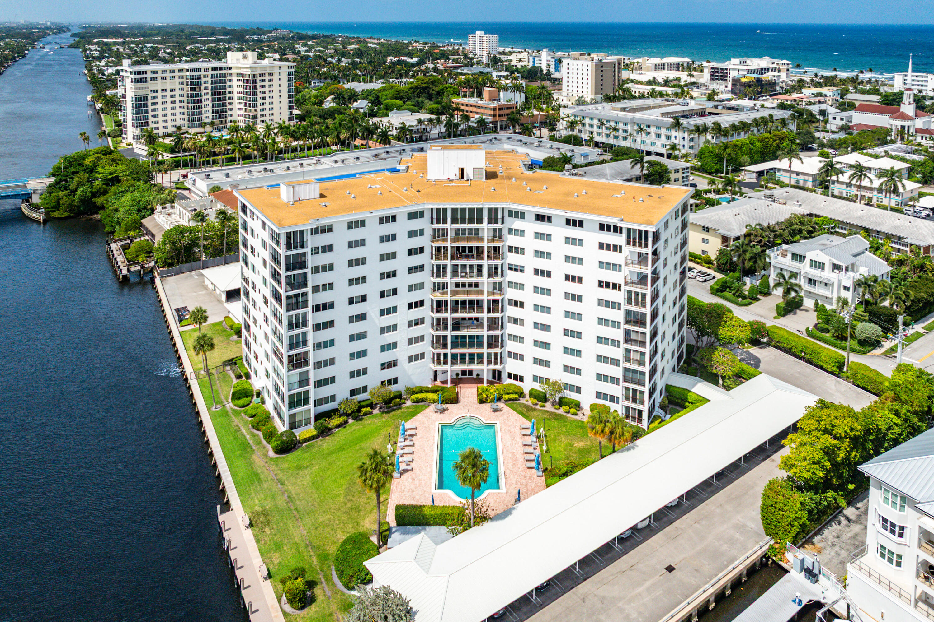 86 Macfarlane #8f, Delray Beach FL 33483