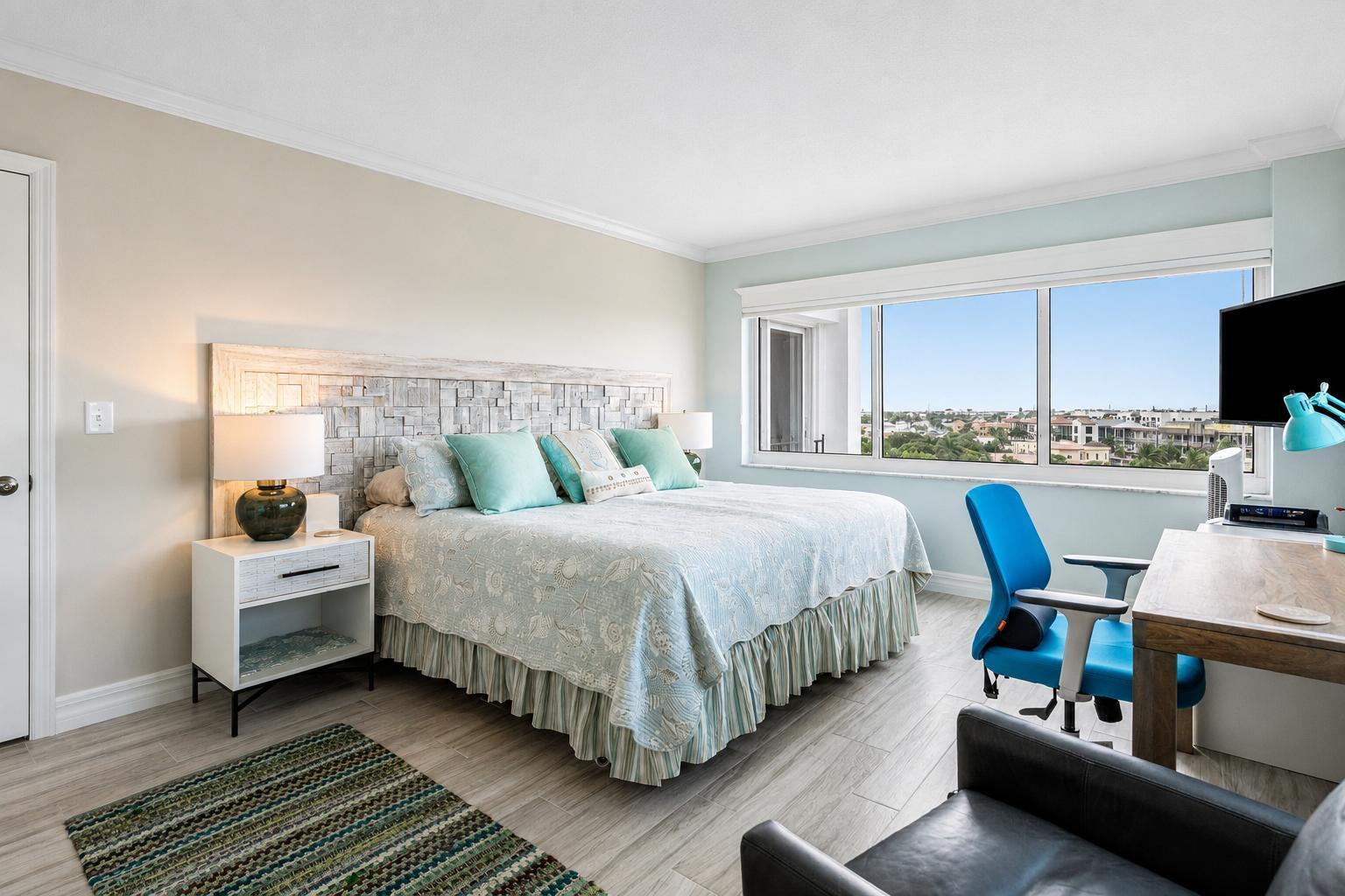 86 Macfarlane #8f, Delray Beach FL 33483