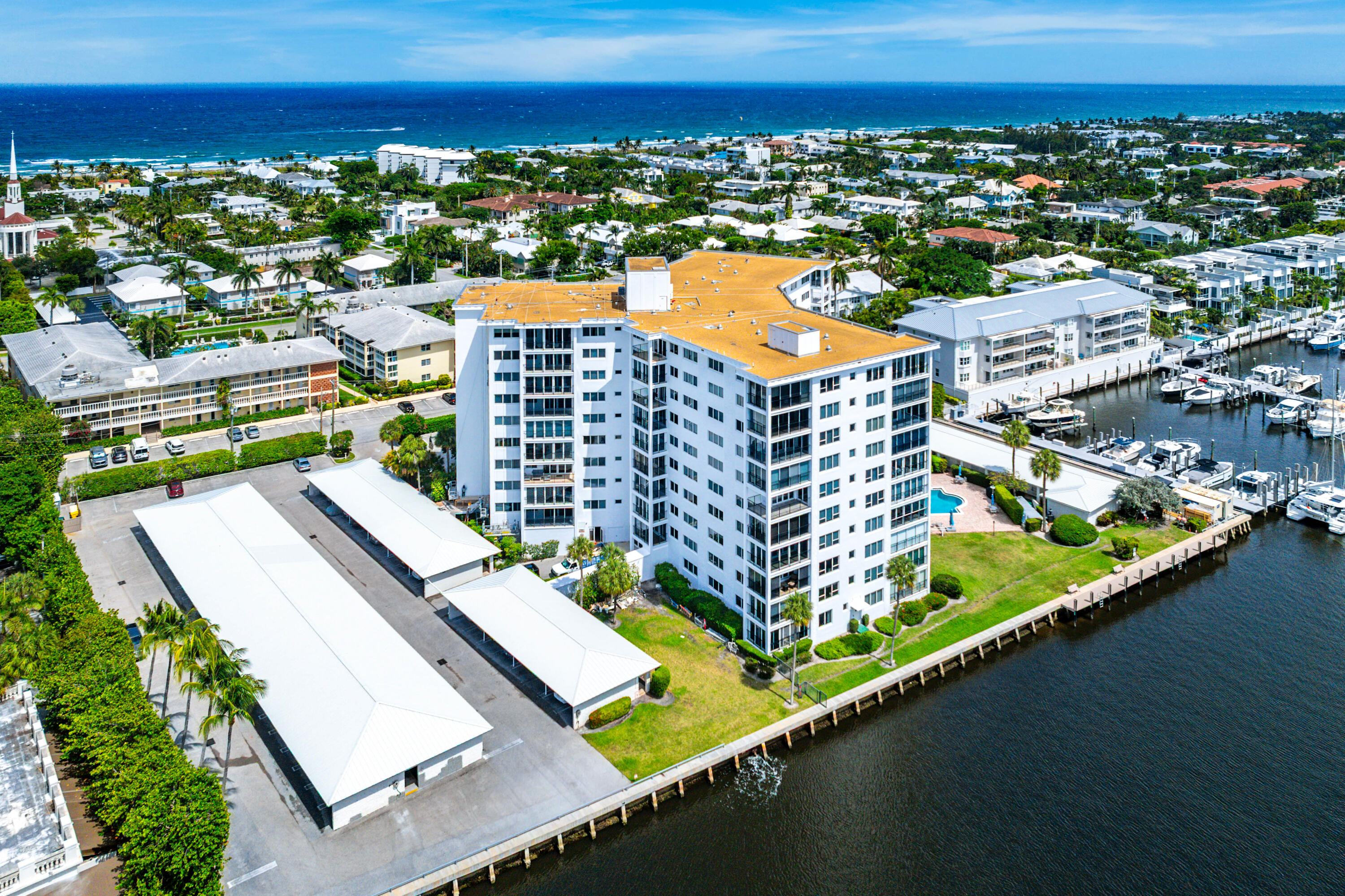 86 Macfarlane #8f, Delray Beach FL 33483