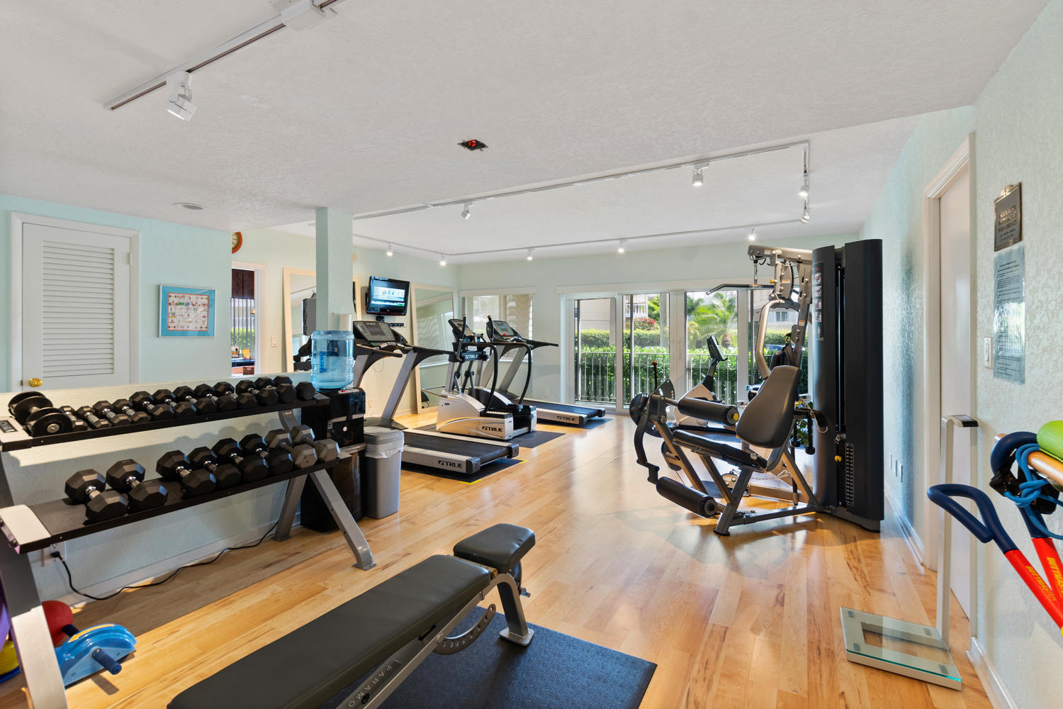 86 Macfarlane #8f, Delray Beach FL 33483