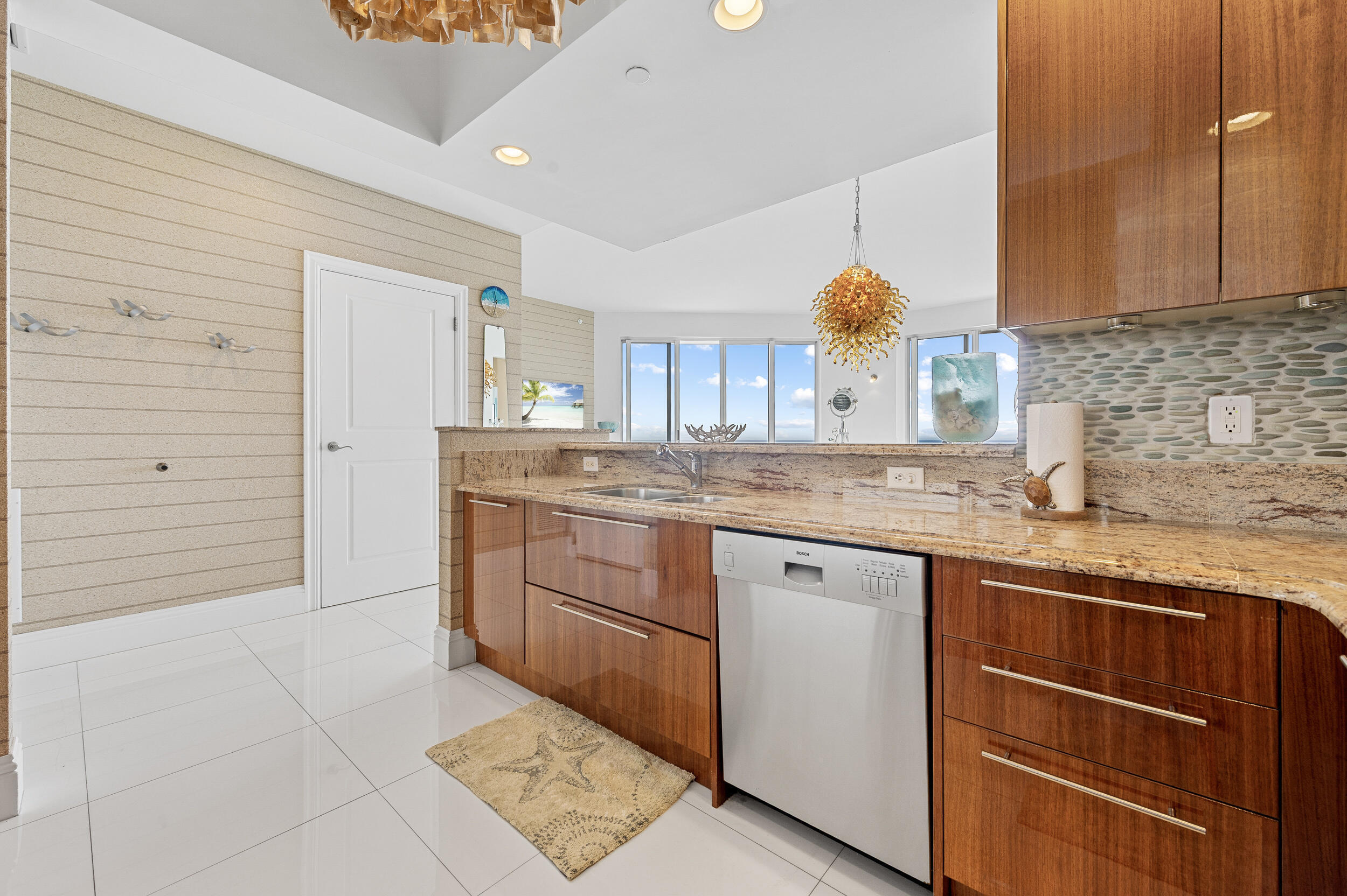 2700 N Ocean #Ph4b, Singer Island FL 33404